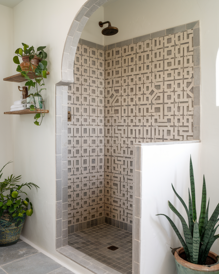 29 Half Wall Shower Ideas 2025 for Walk-In Designs, Master Baths, and ...