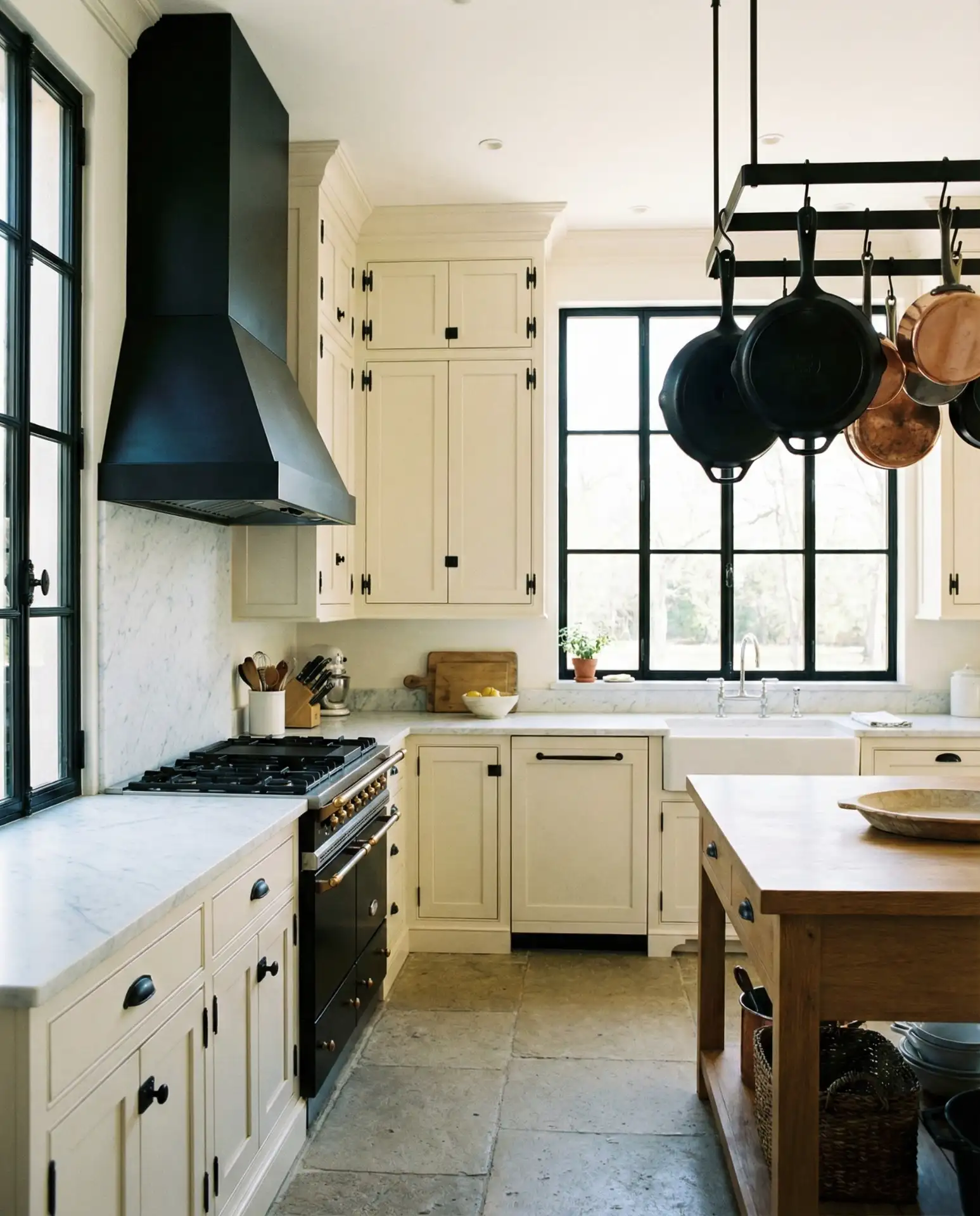 Black Accents in a Neutral Kitchen 1