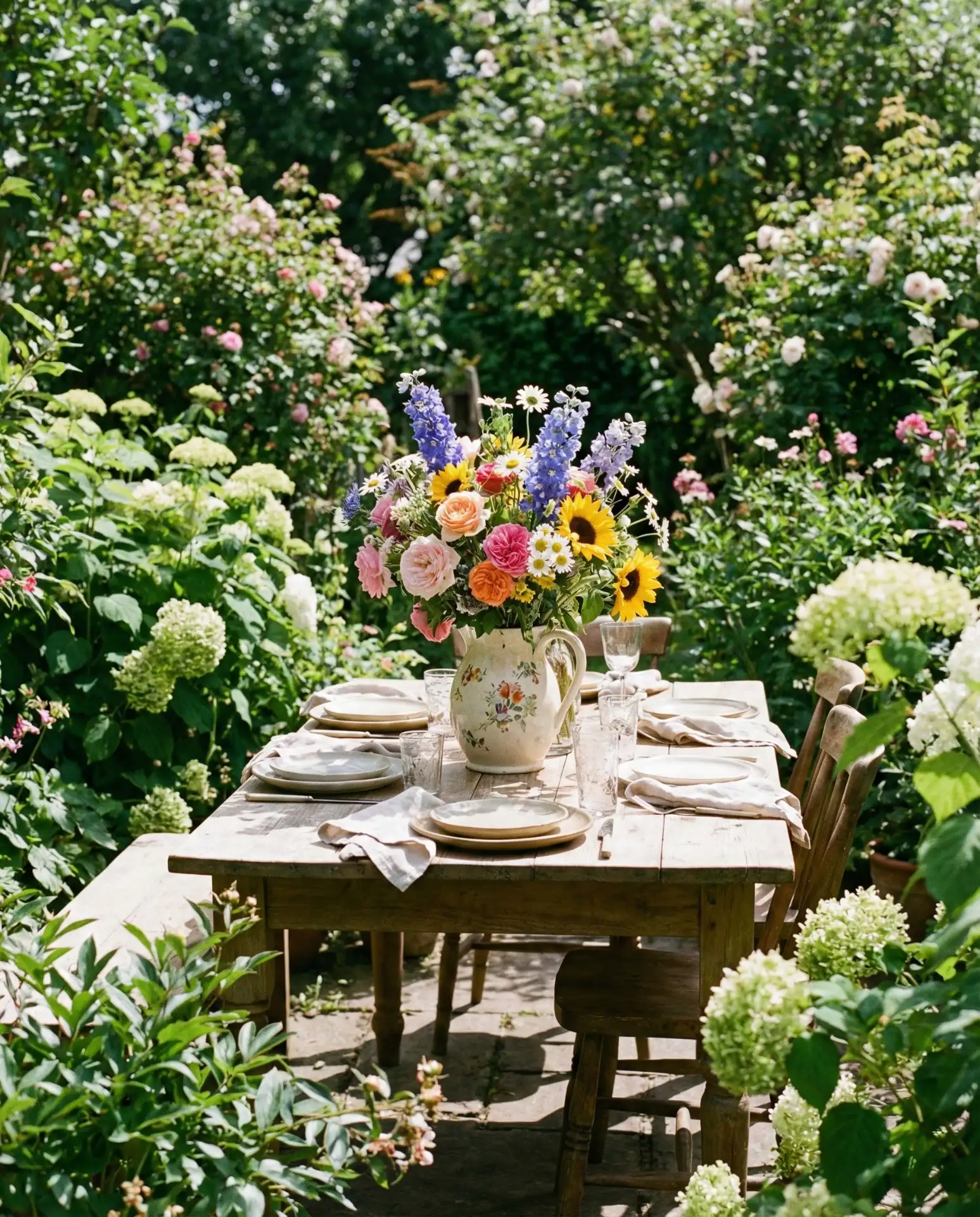 Colorful Centerpieces with Seasonal Florals