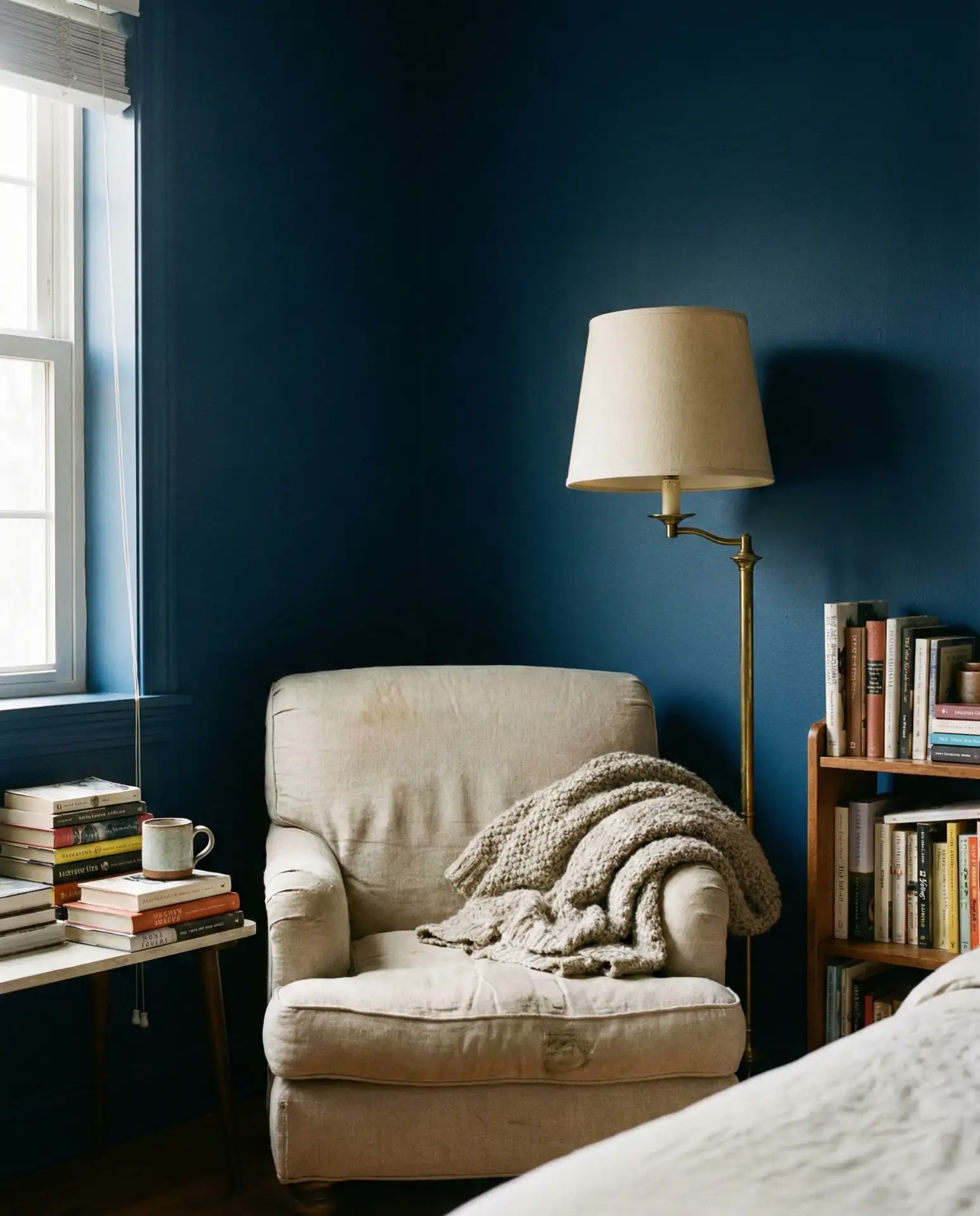 Cozy Blue Reading Nook Corner 2