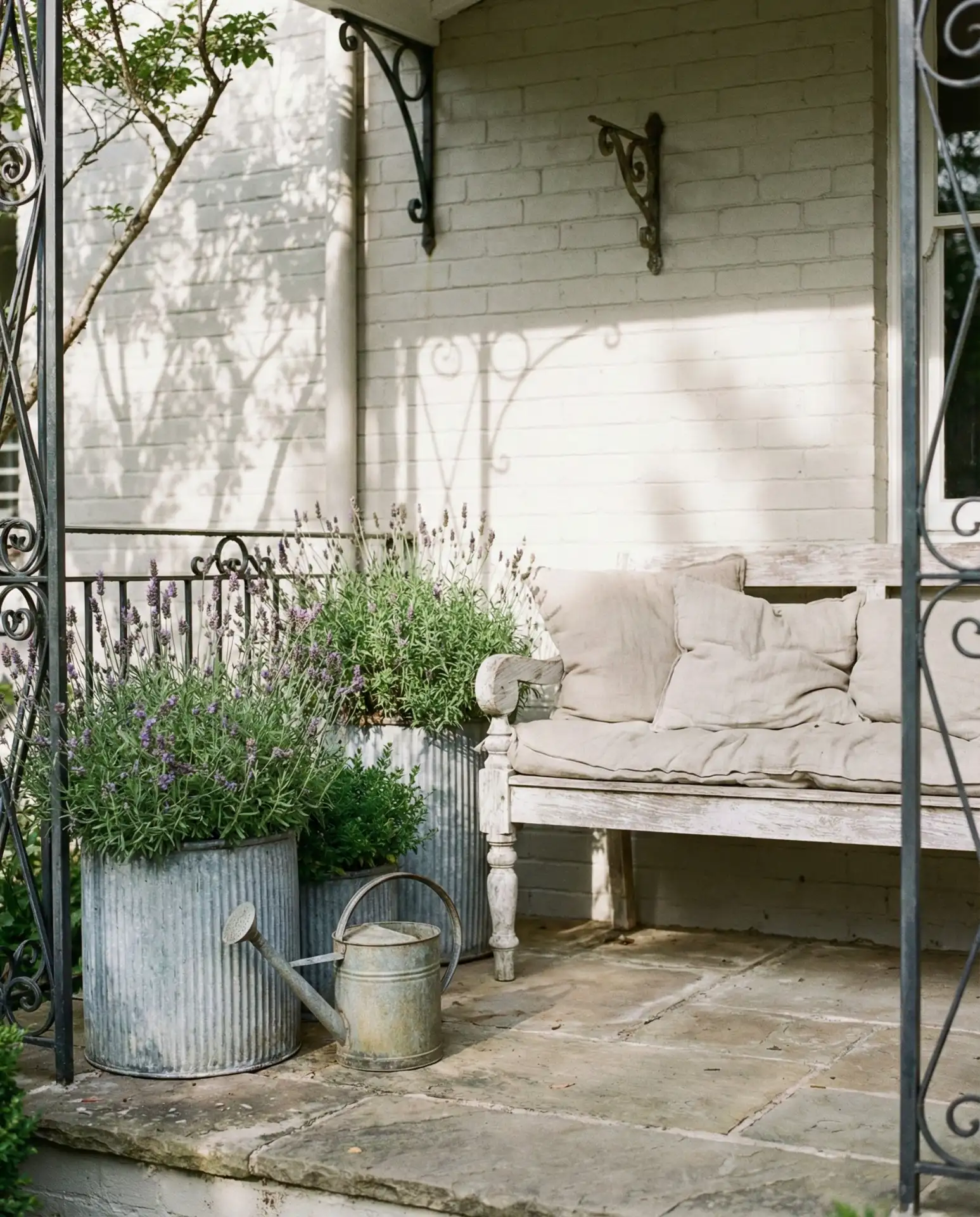 Farmhouse Style French Country Welcome 1