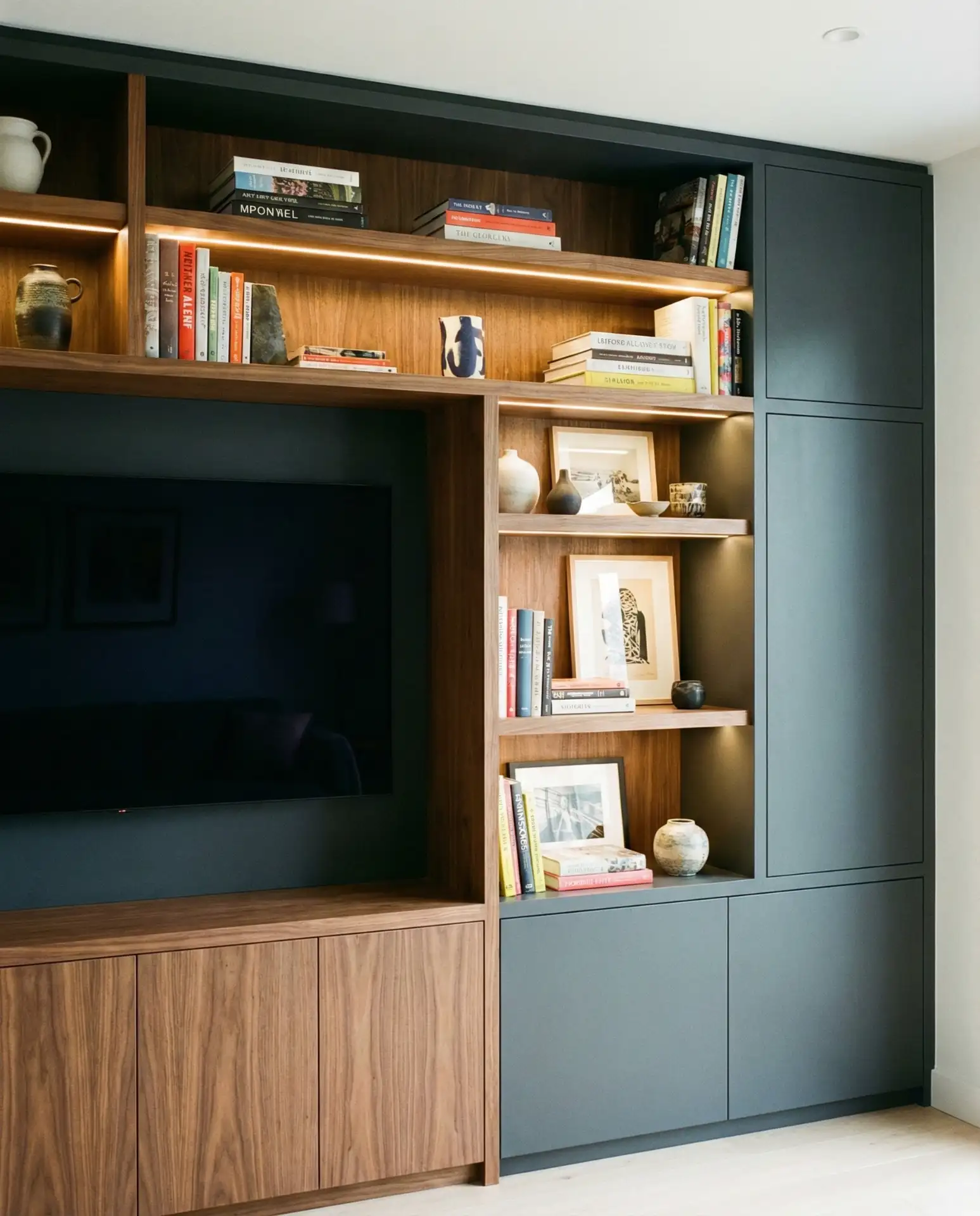 Ideas with Built-In Media Wall Design Variations 2