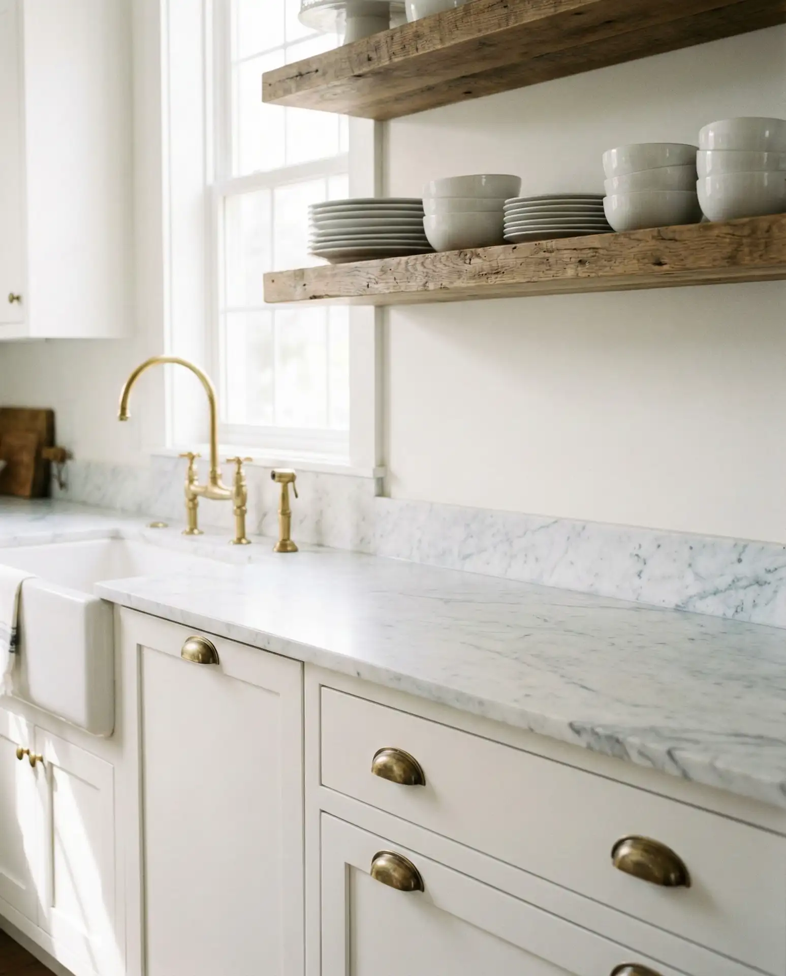 Kitchen Design Ideas with Marble and Brass 2