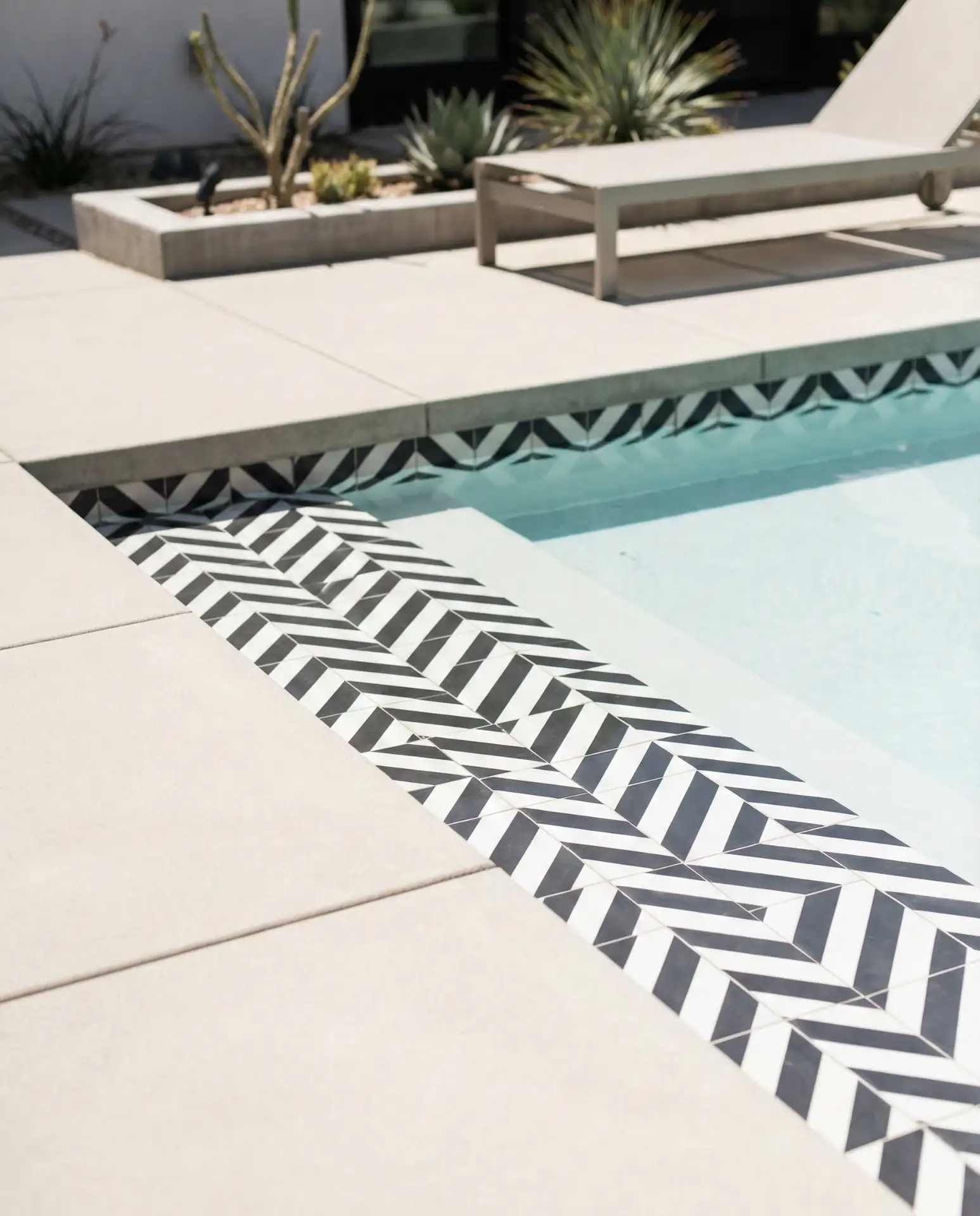 Minimalist Black and White Tile Border 1