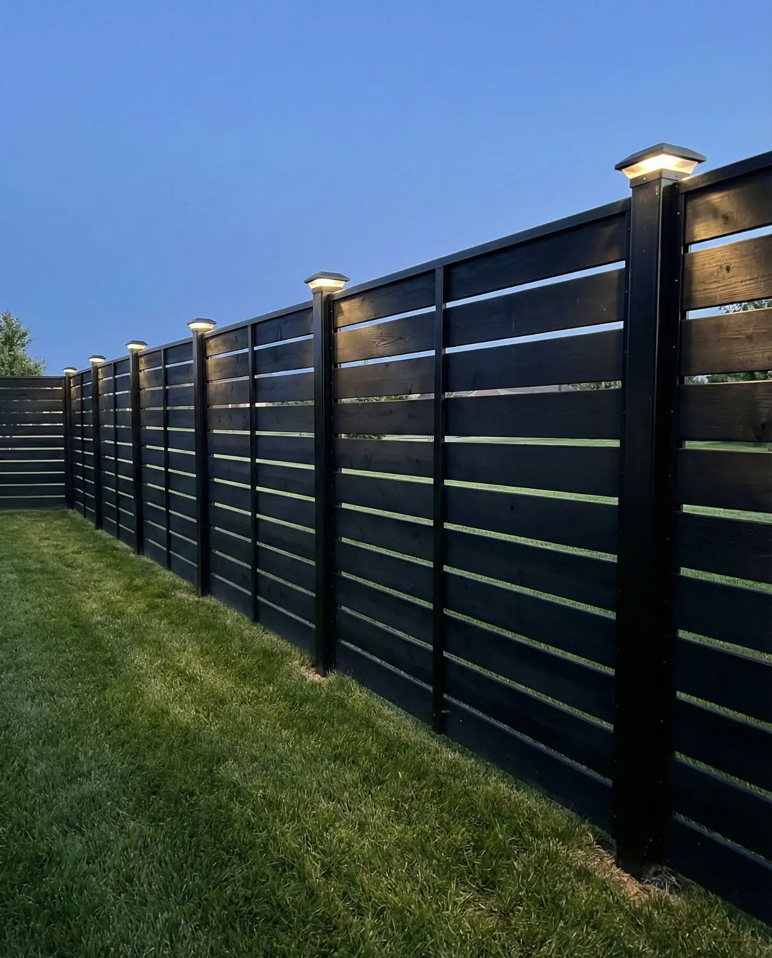 Minimalist Post Cap Lights for Modern Fencing 2