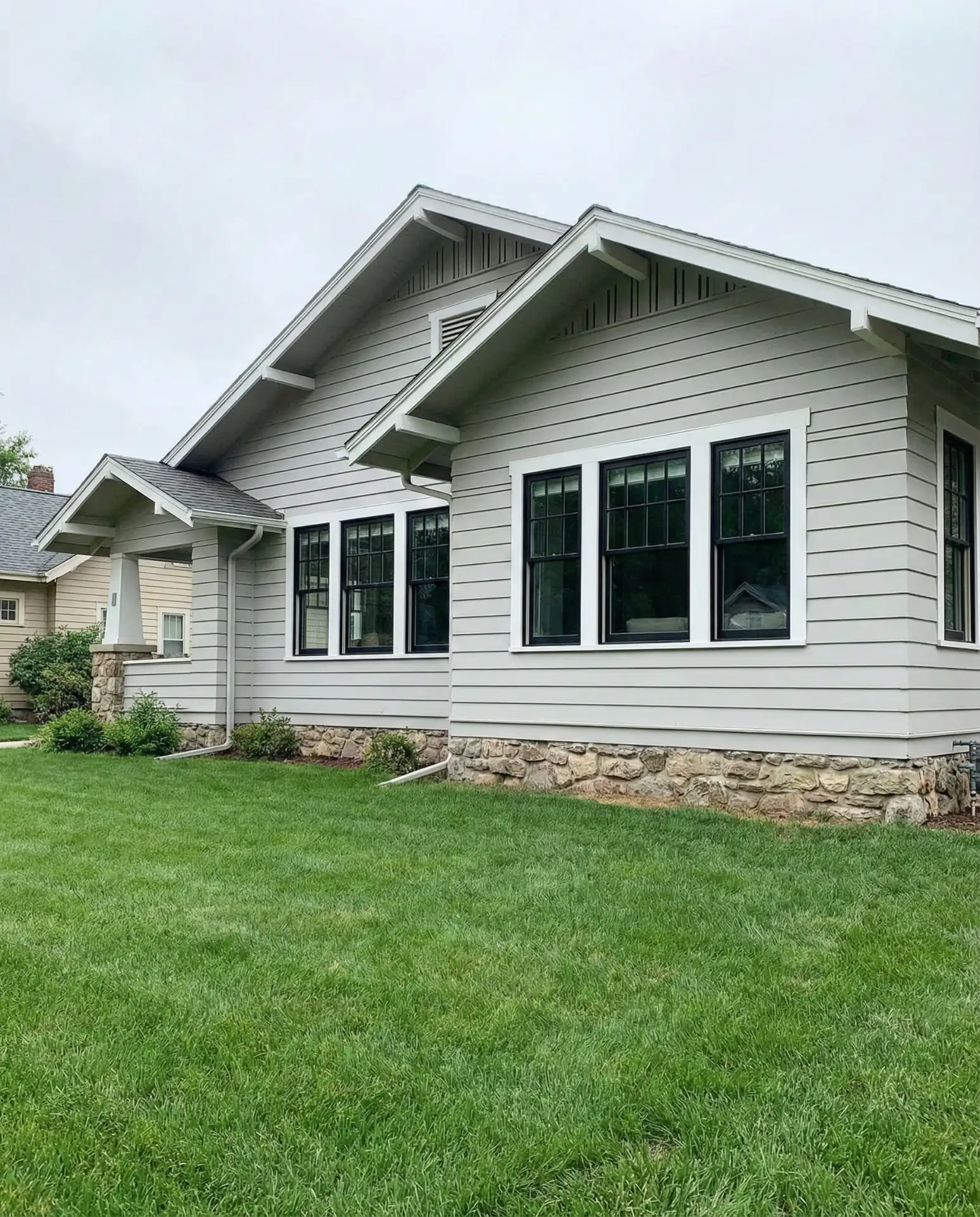 Modern Black Accent Windows