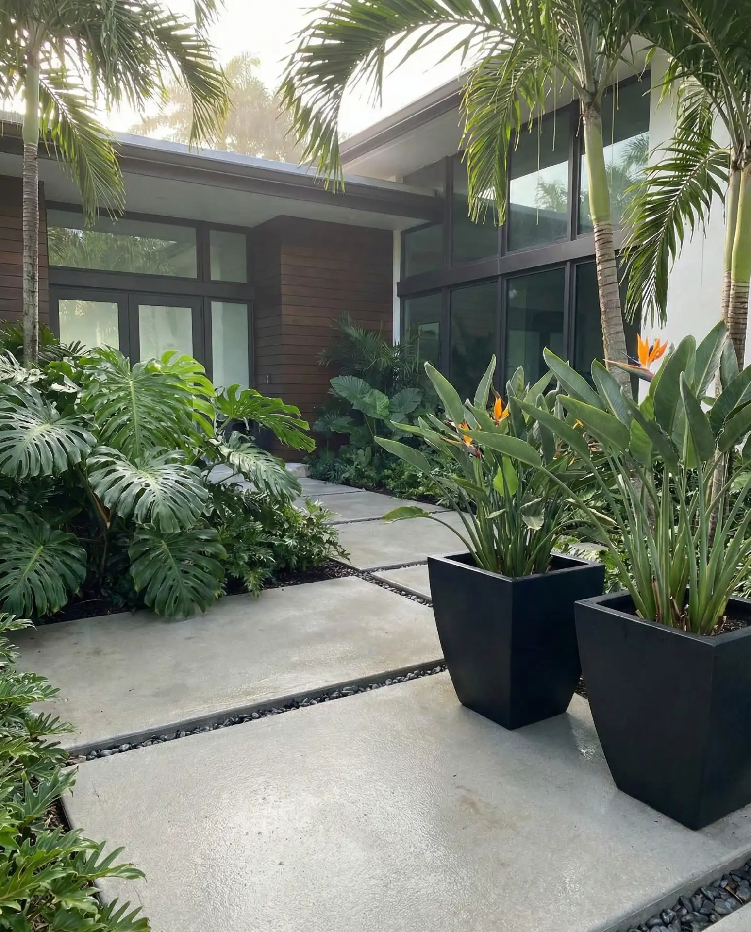 Modern Tropical Paradise in Humid Climates 1