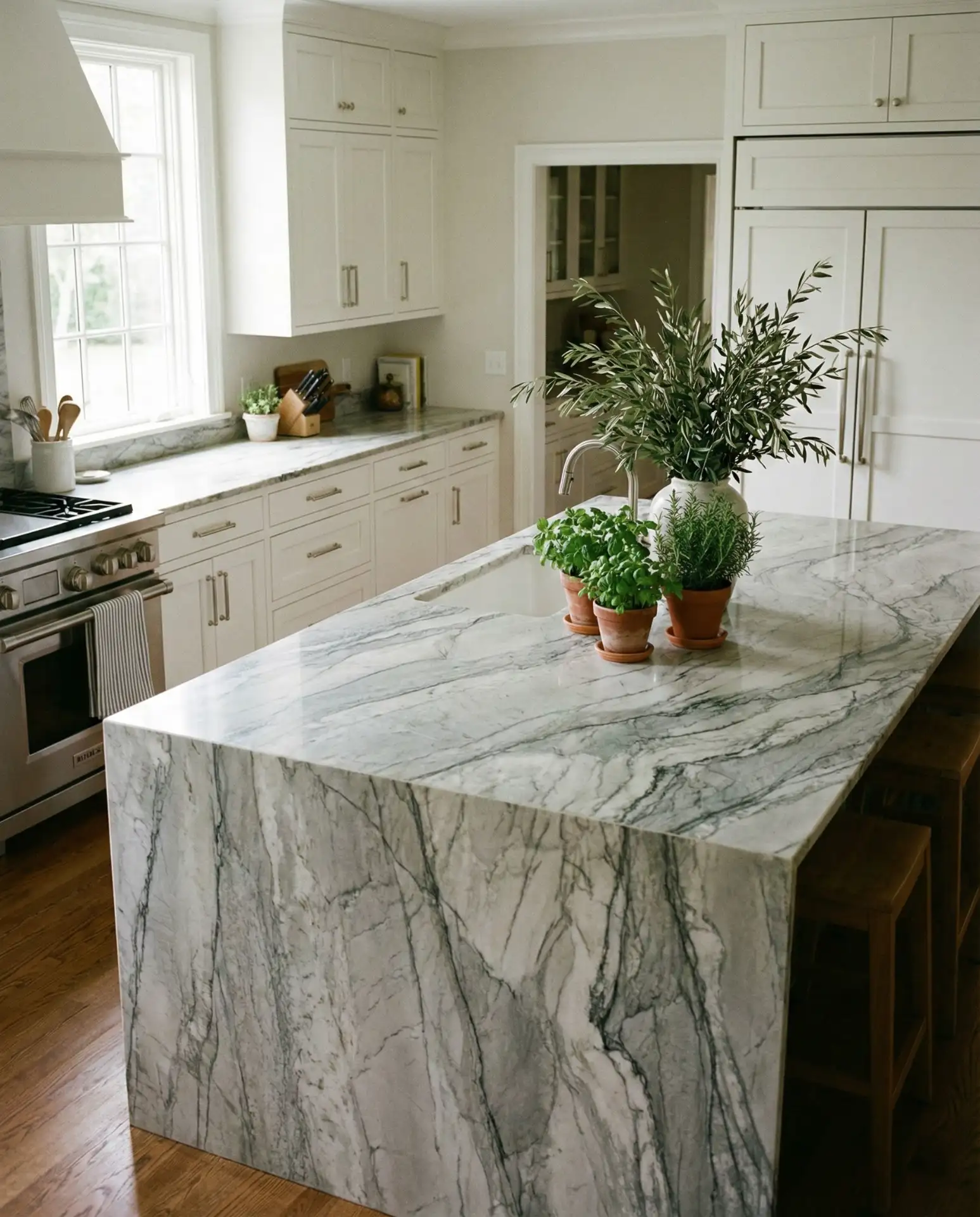 Quartzite Natural Movement 2