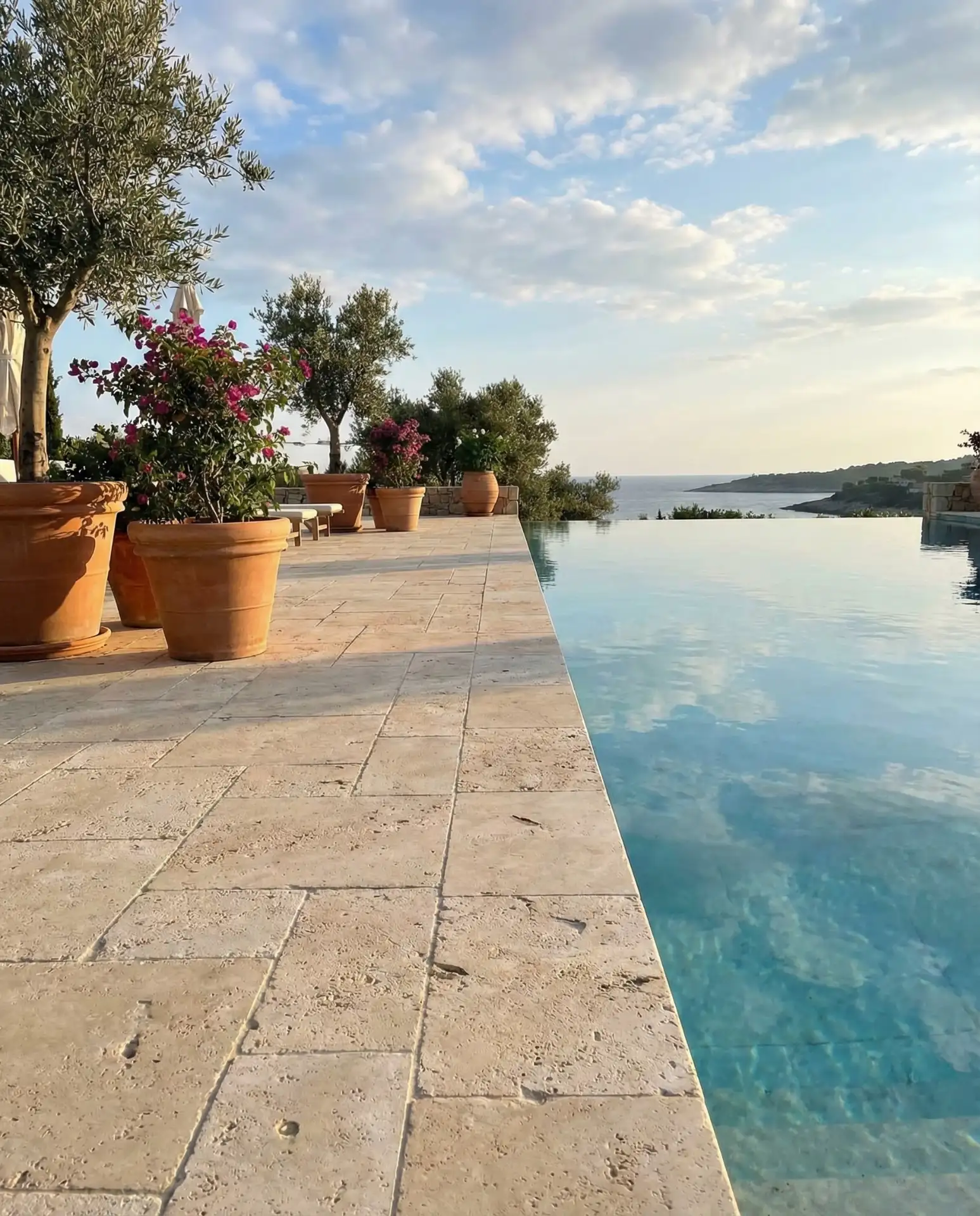 Resort-Style Travertine Surrounds 1