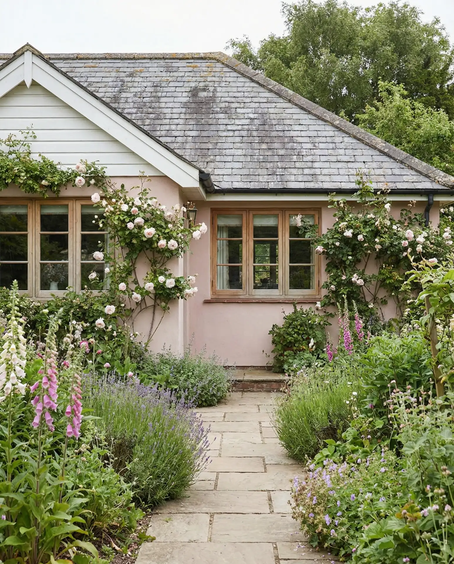 UK-Inspired Rendered Cottage Aesthetic