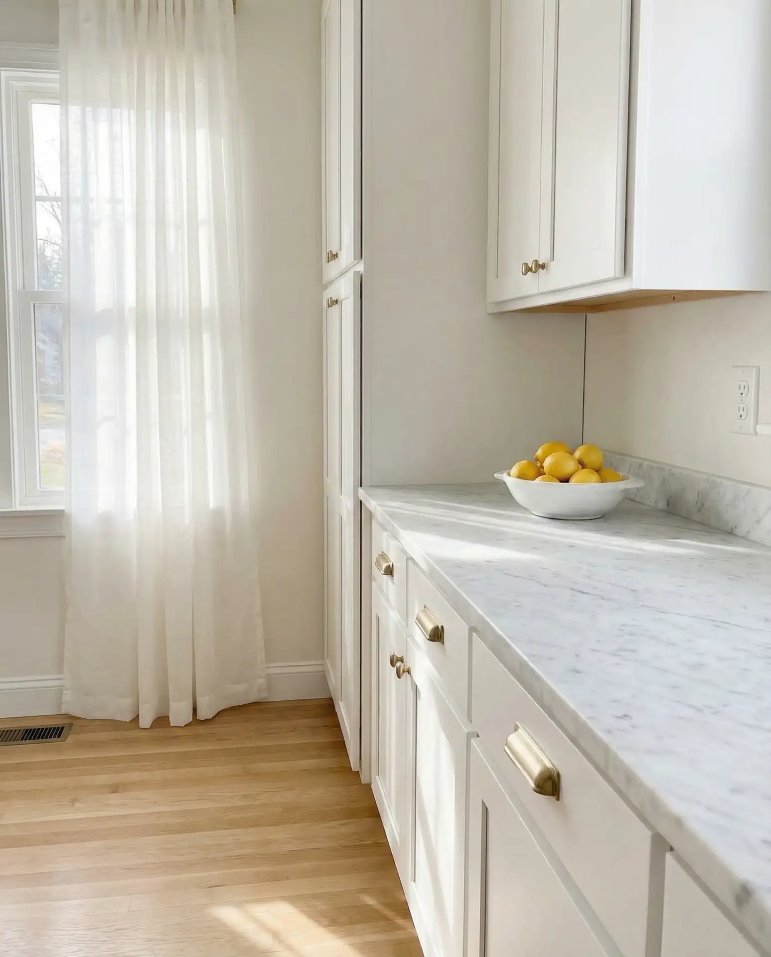 White Marble Timeless Beauty 2