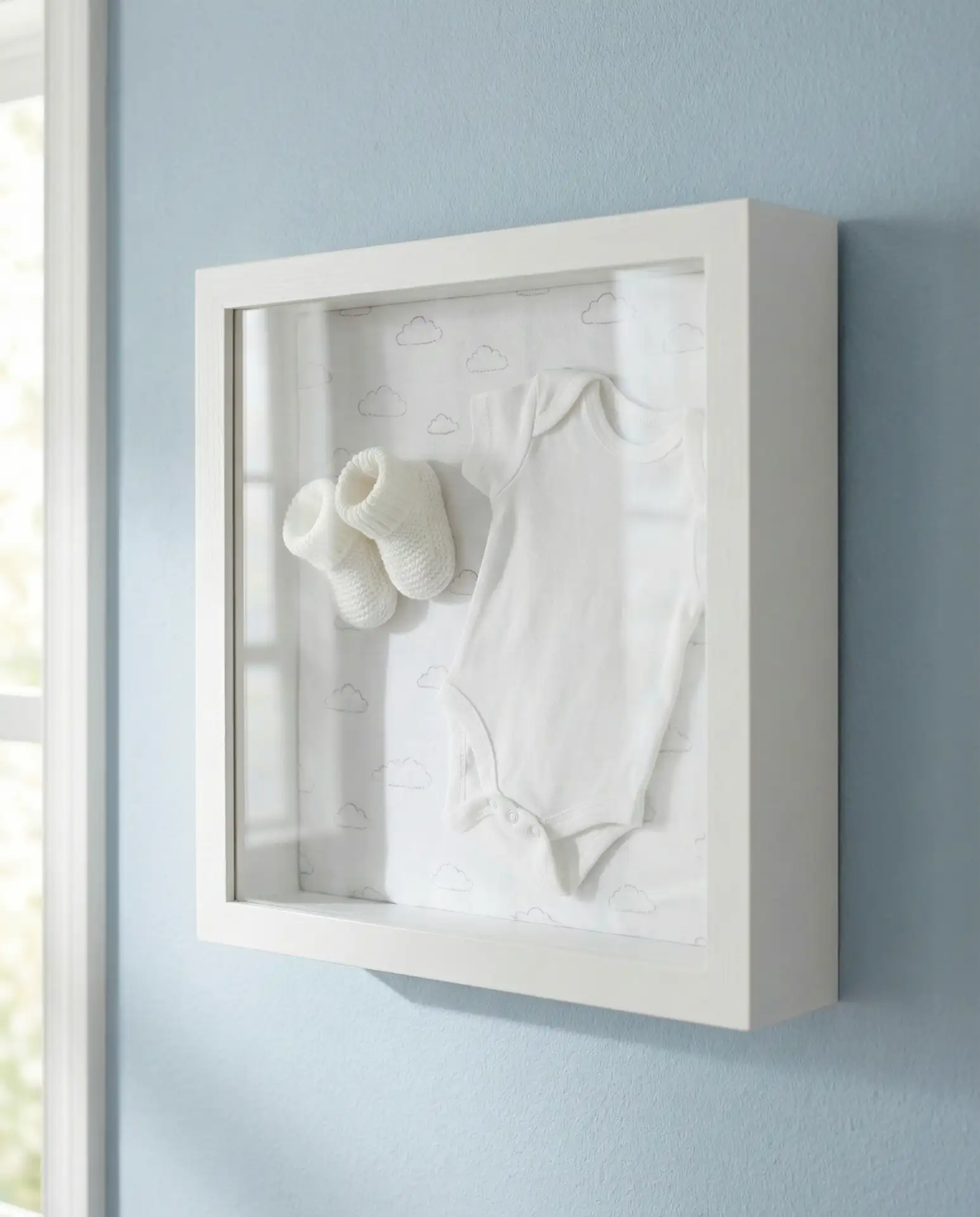 Baby Shoe and First Outfit Keepsake 1