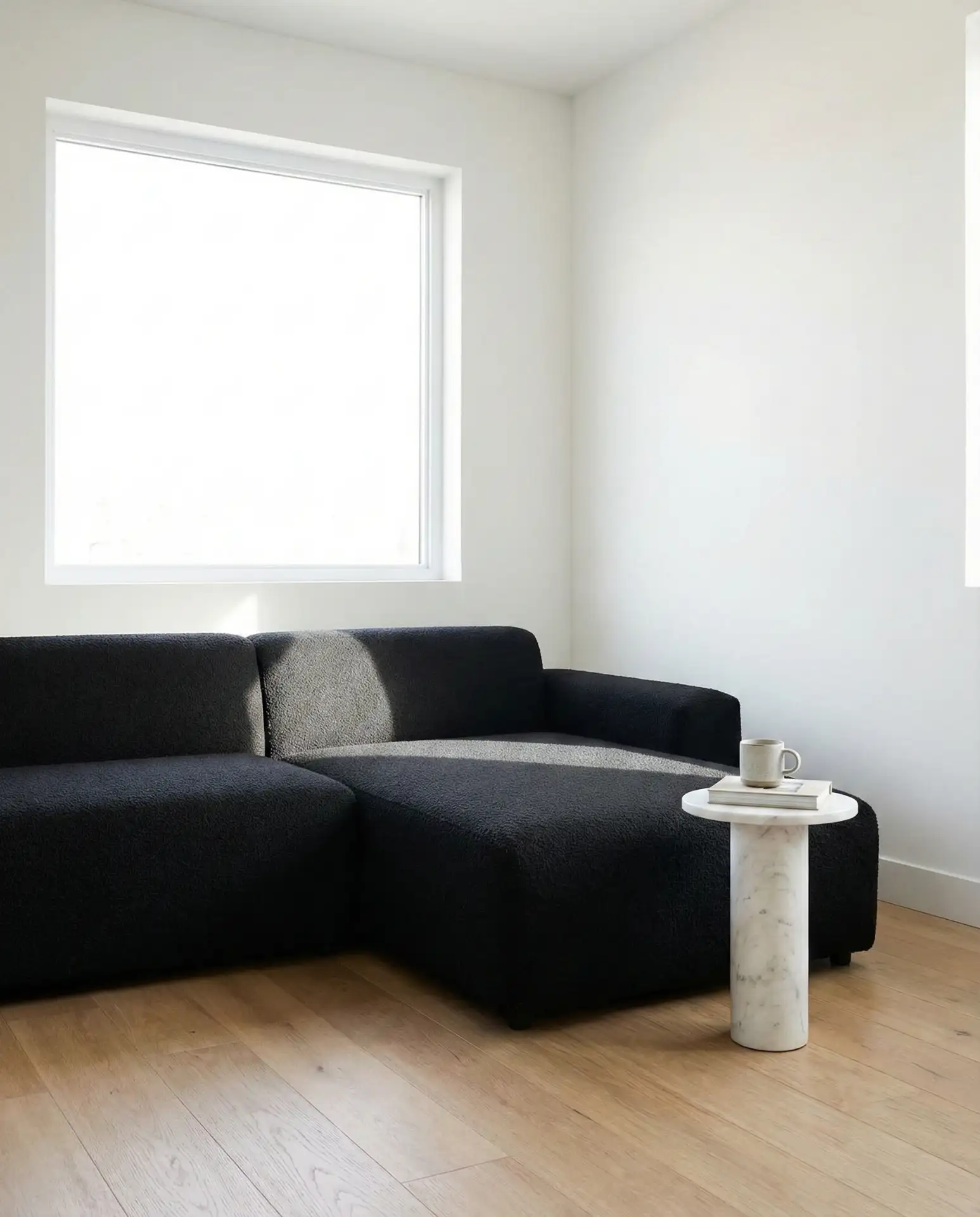 Bold Black Contrast 2