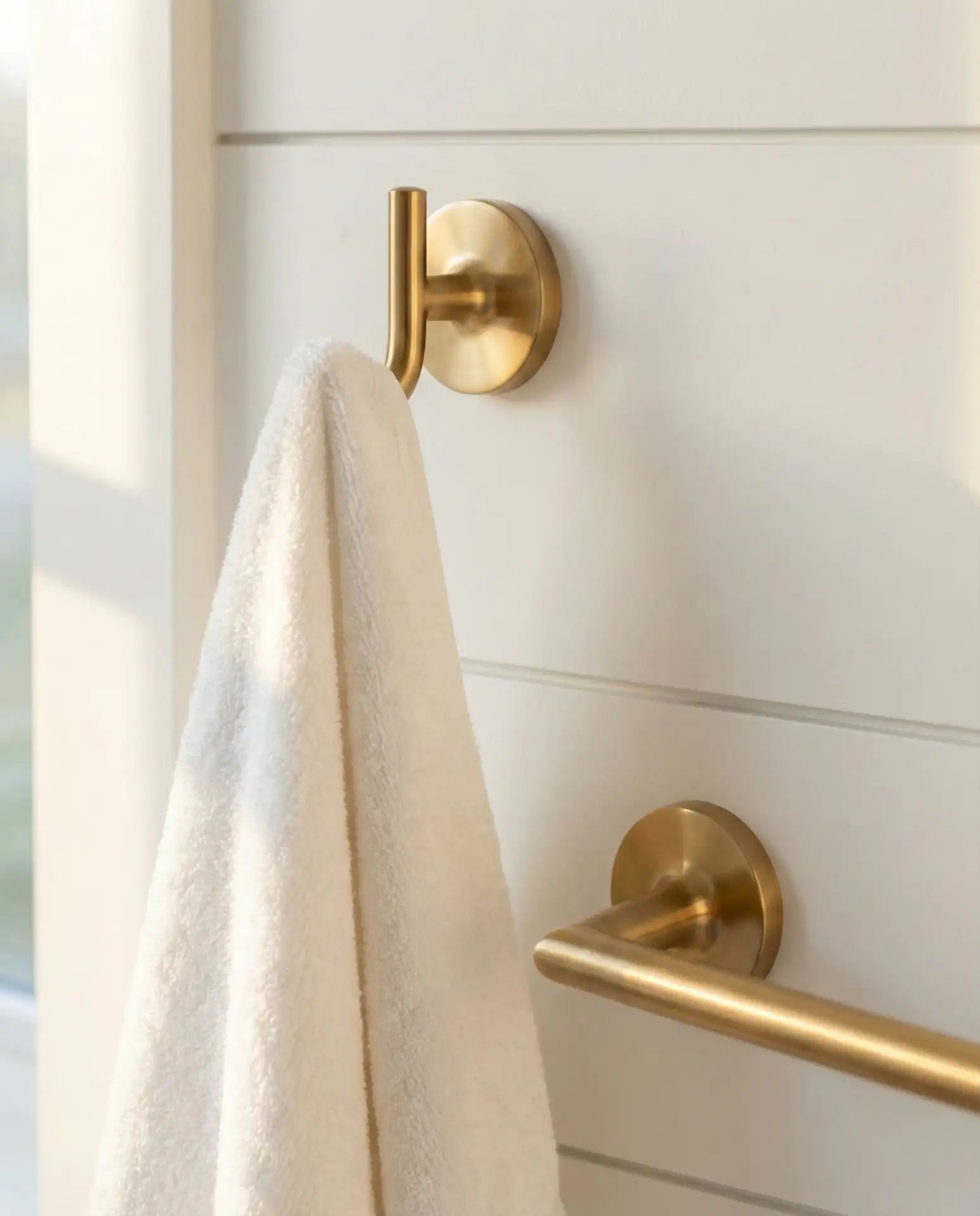 Brass or Gold Hardware Throughout 2