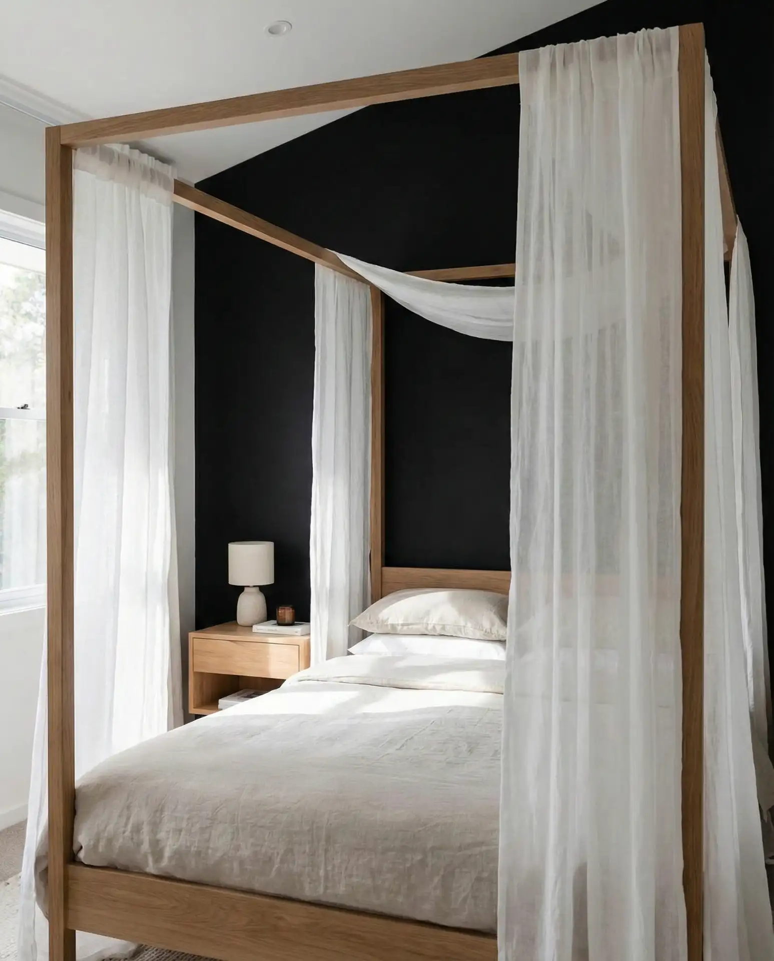Canopy Bed Drama 2