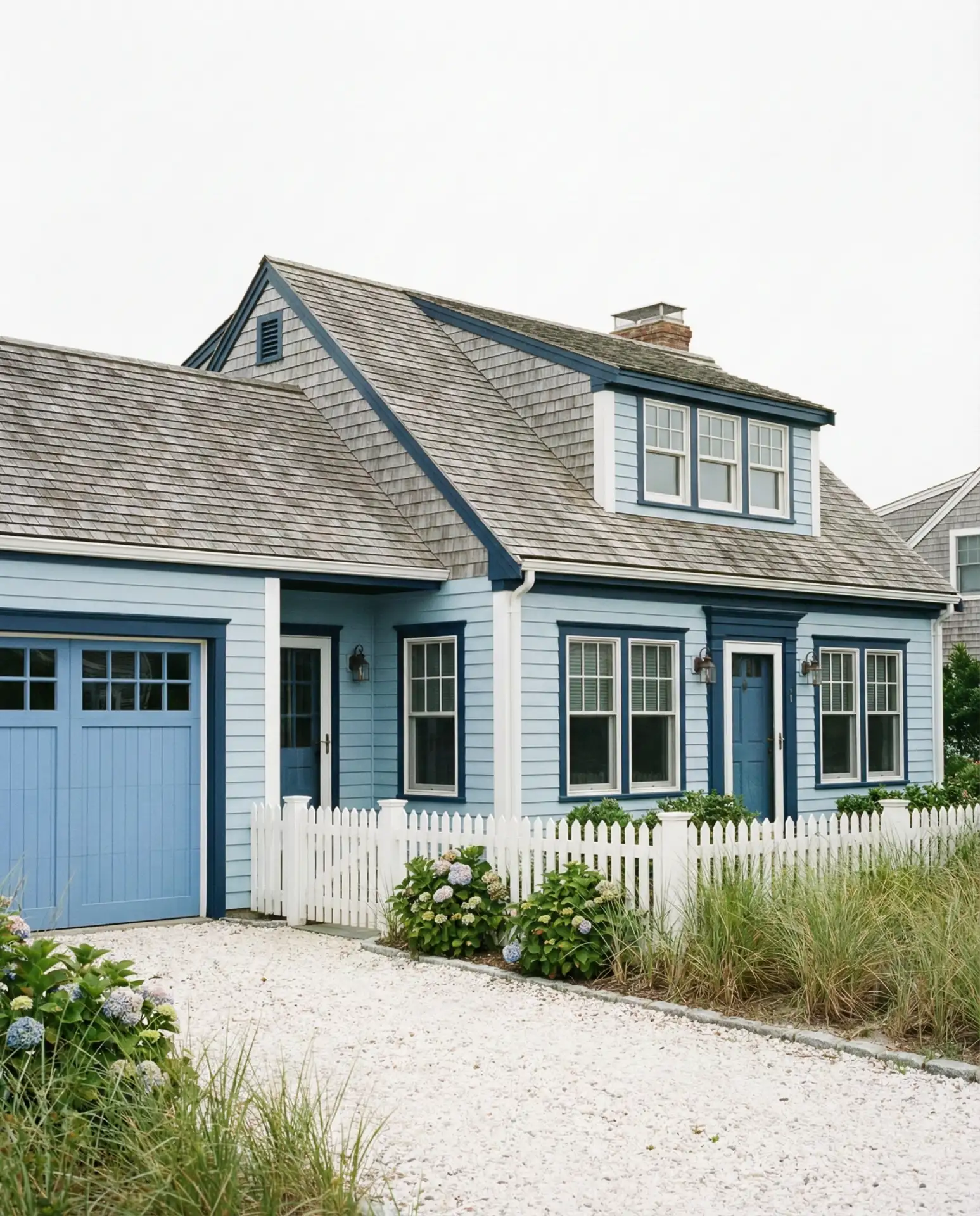 Coastal Color Palette with Multiple Blues 2