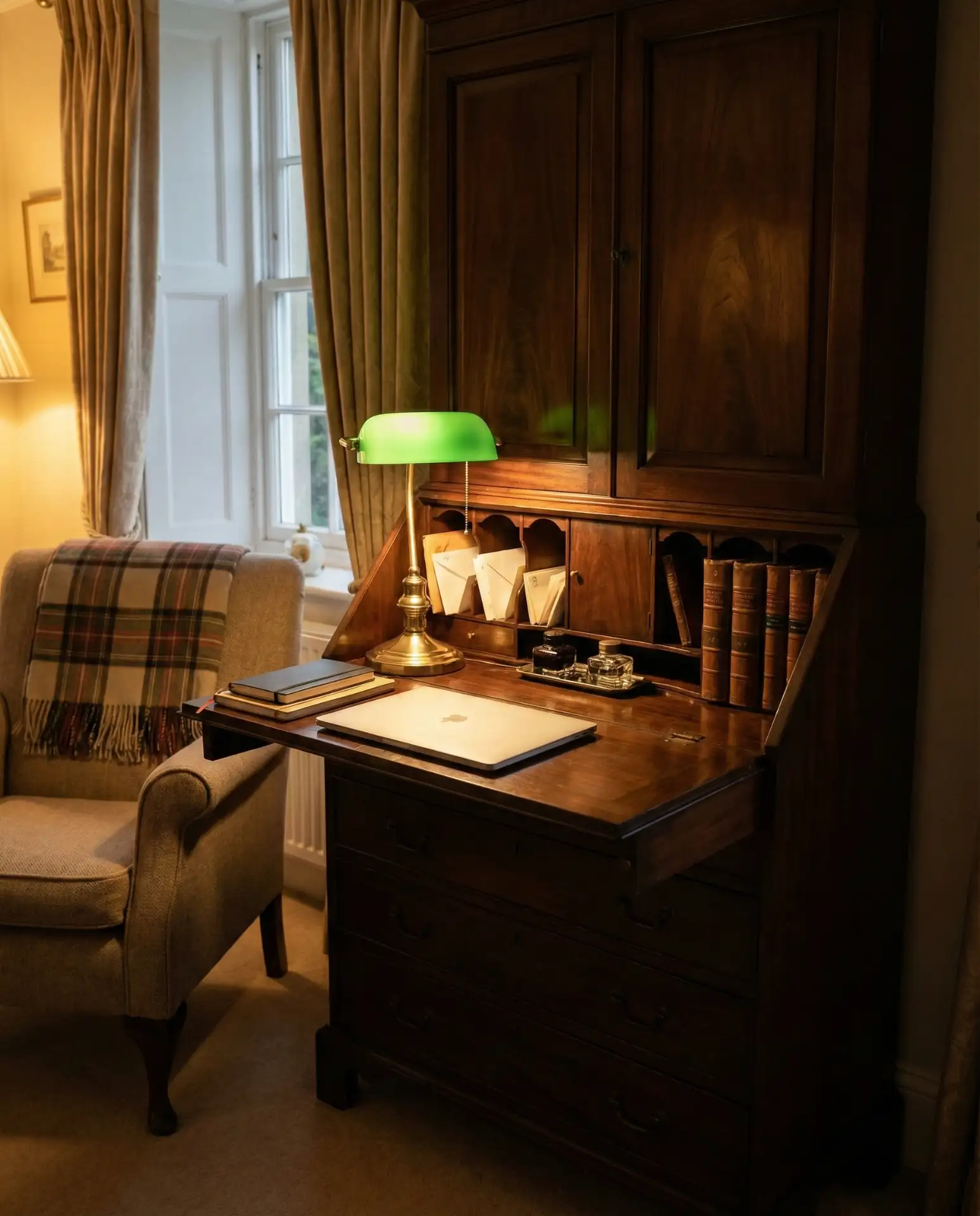 Compact Secretary Desk 1