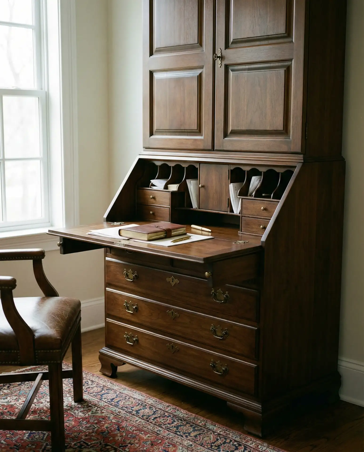 Compact Secretary Desk 2