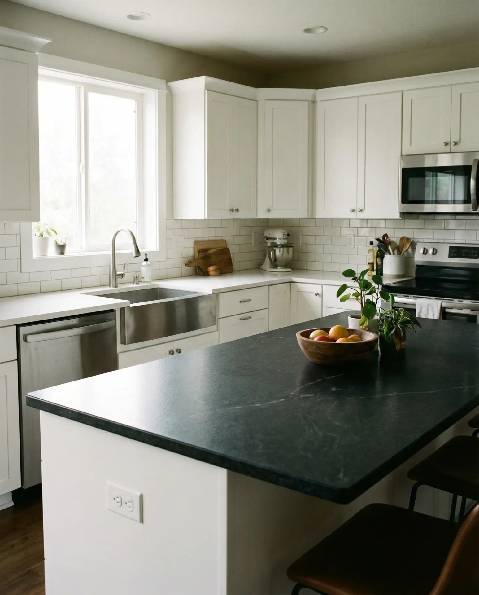 Contrasting Countertops for Visual Layers 2