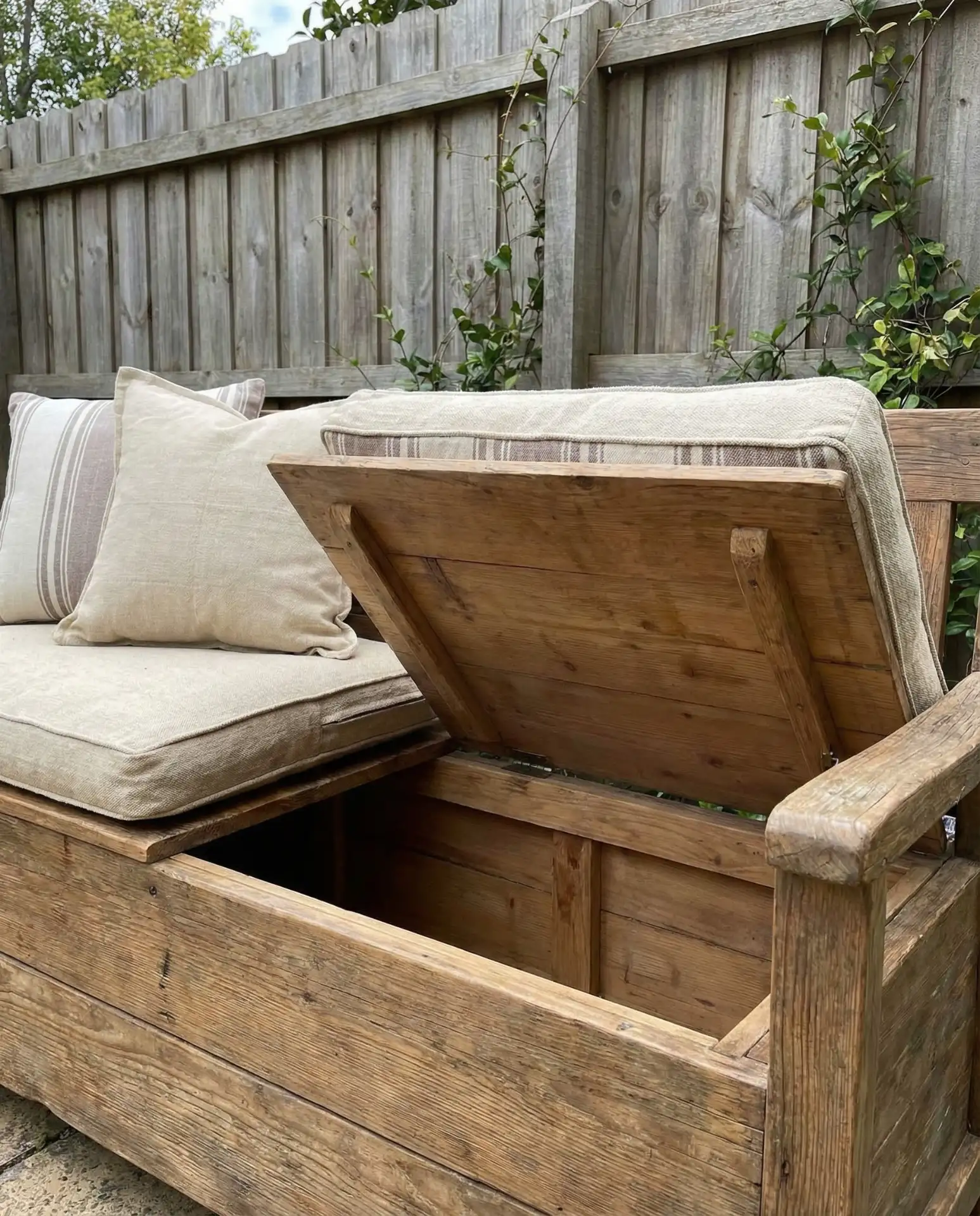 DIY Wooden Bench with Storage 1
