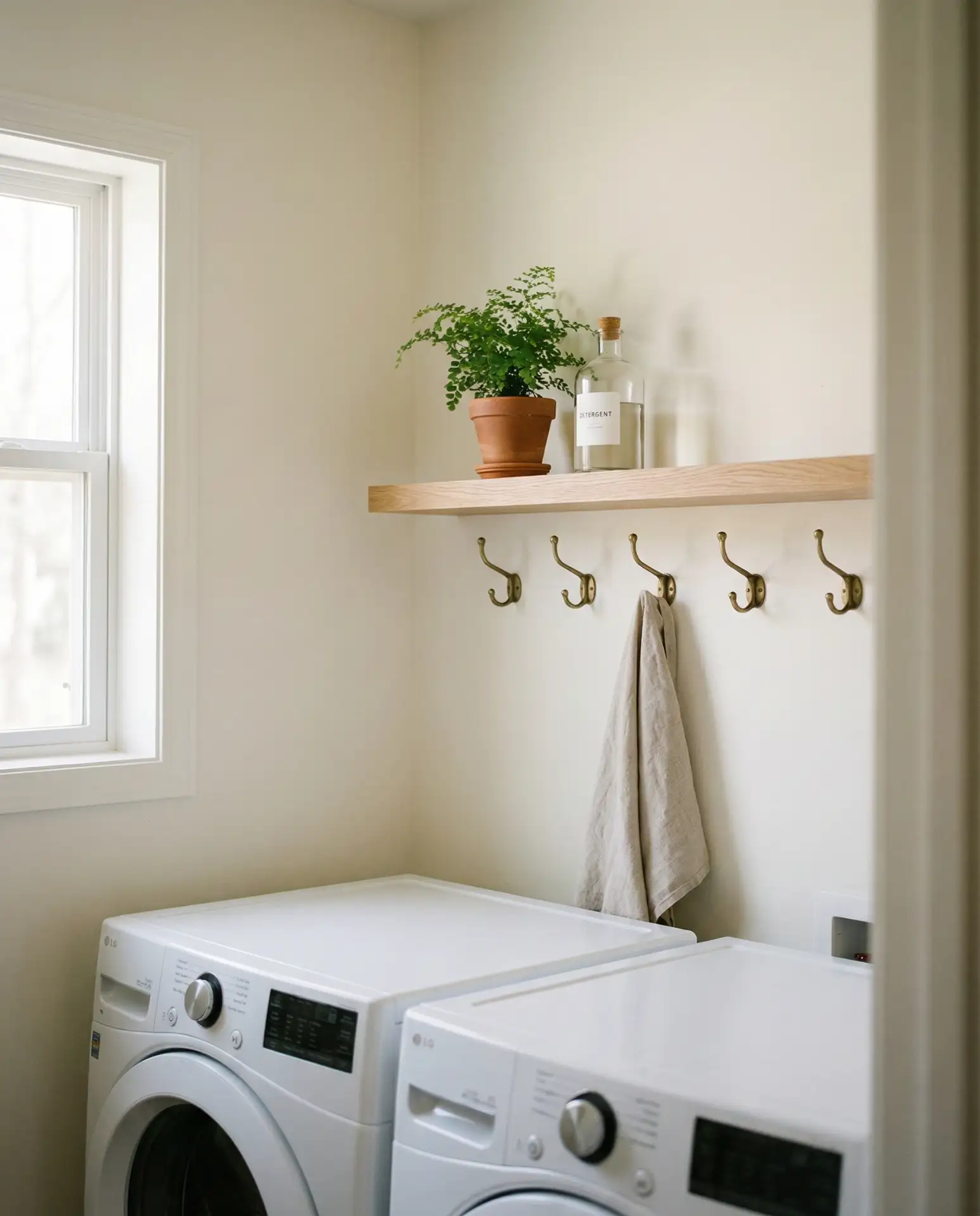 Floating Shelves with Minimalist Hooks 1