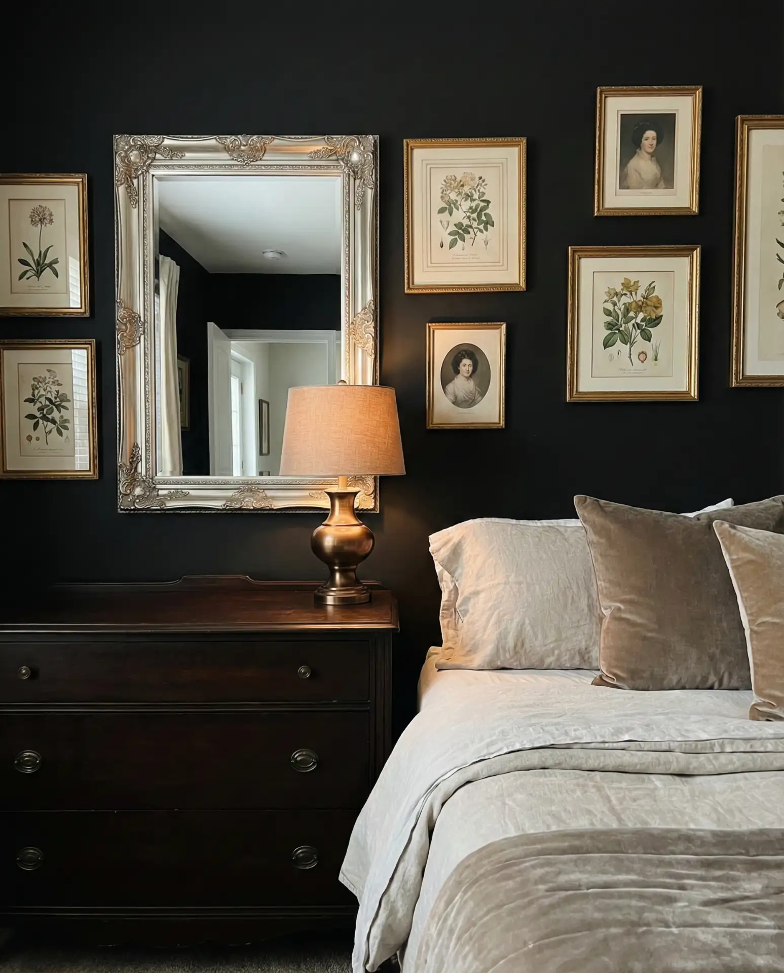 Headboard-Free Minimalism 2