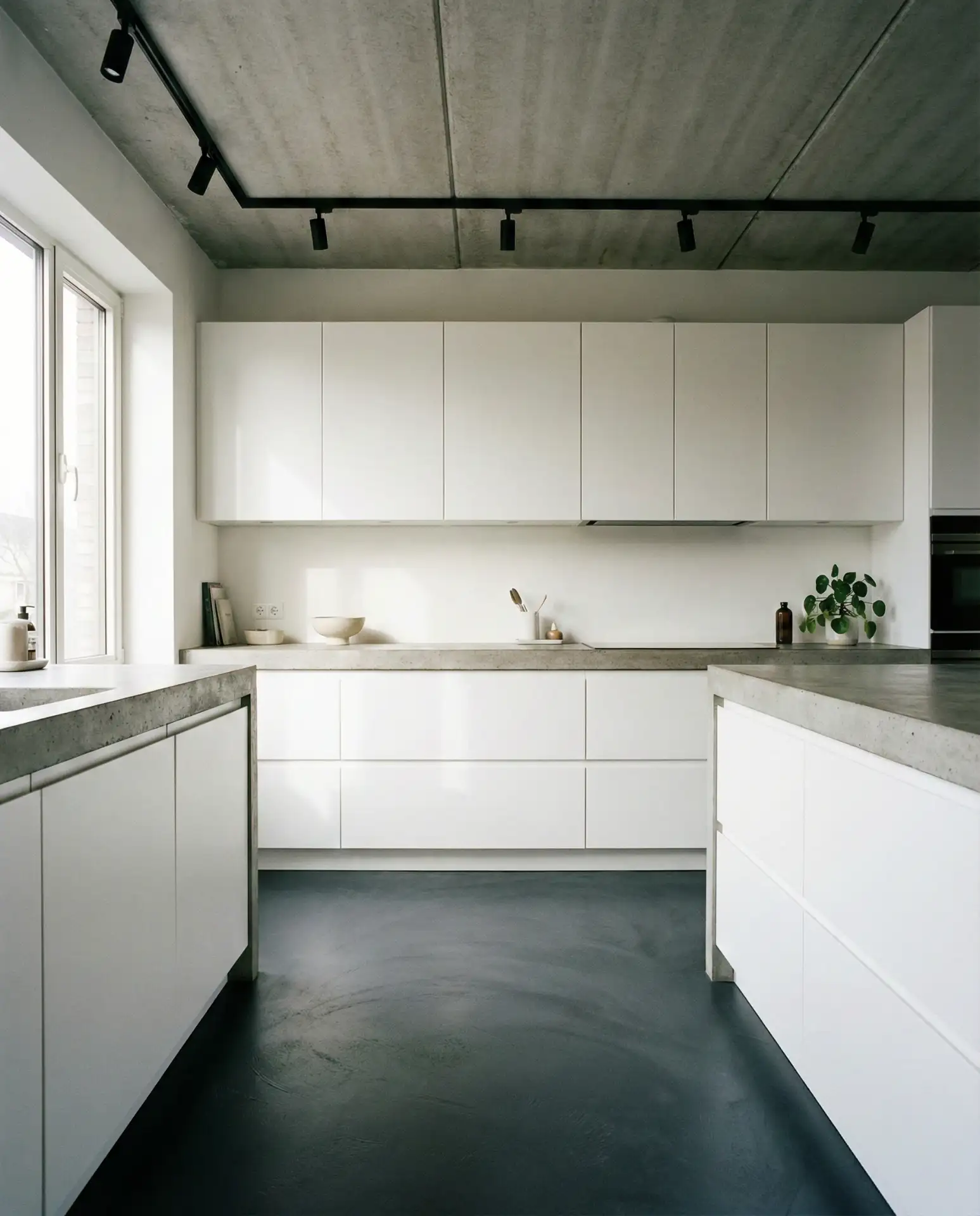 Industrial Restaurant-Style Epoxy 2