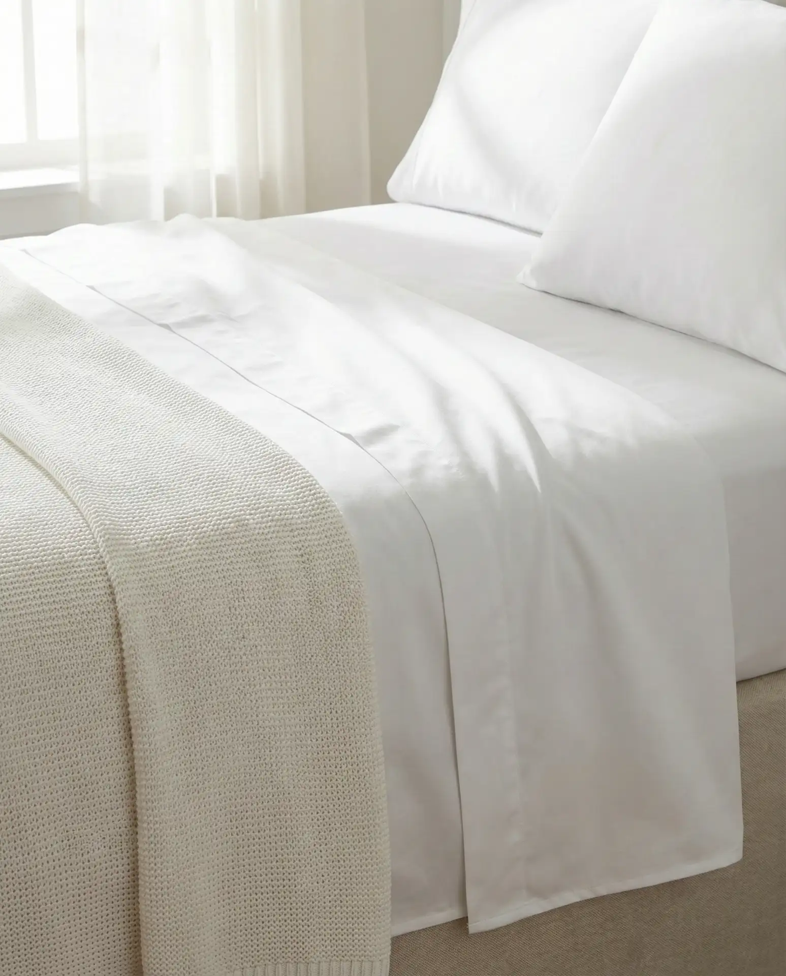 Luxe Bedding in Natural Fibers 2