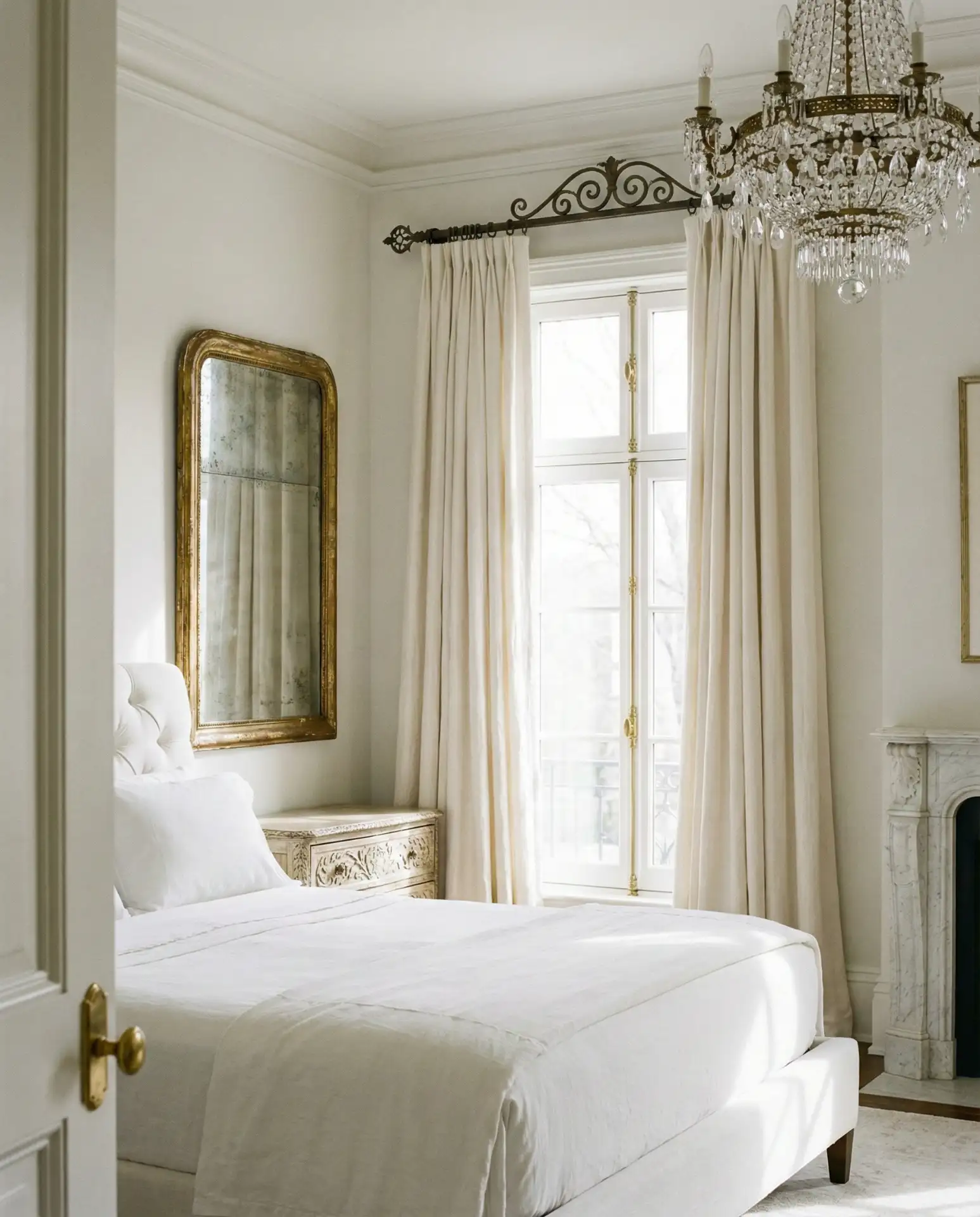 Luxury Curtains with Decorative Hardware 2