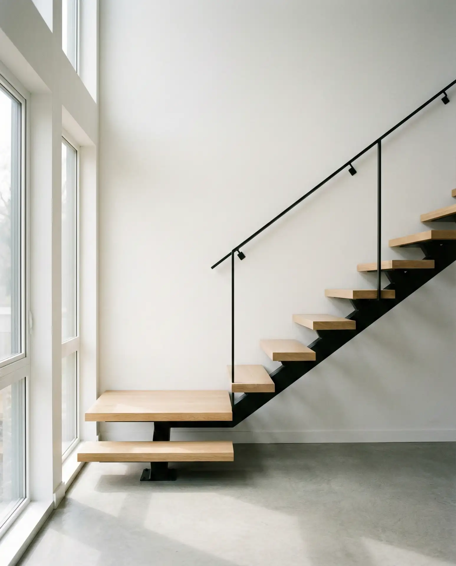 MS Steel Modern Minimalism 1