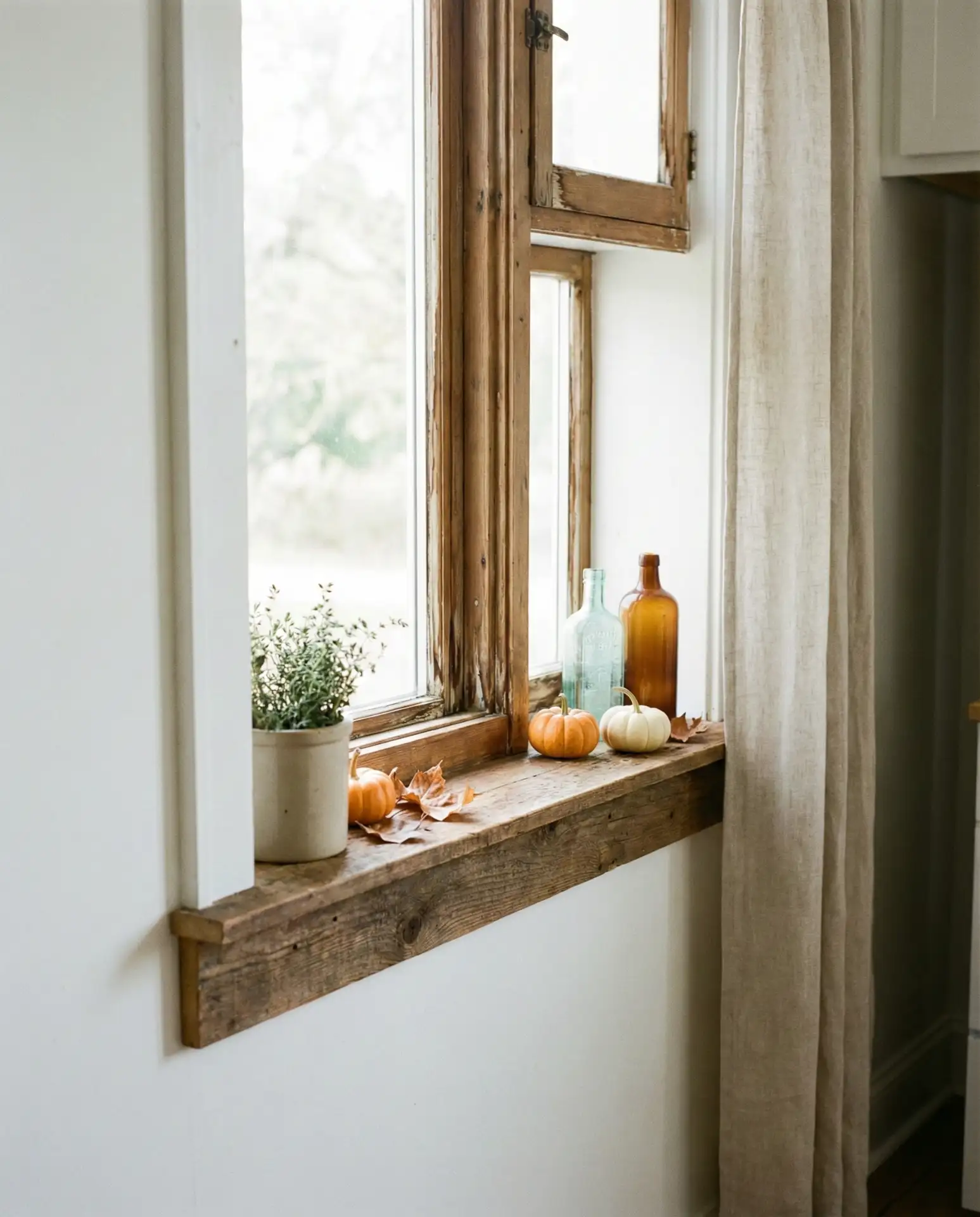 Small Wooden Ledge for Seasonal Displays 1