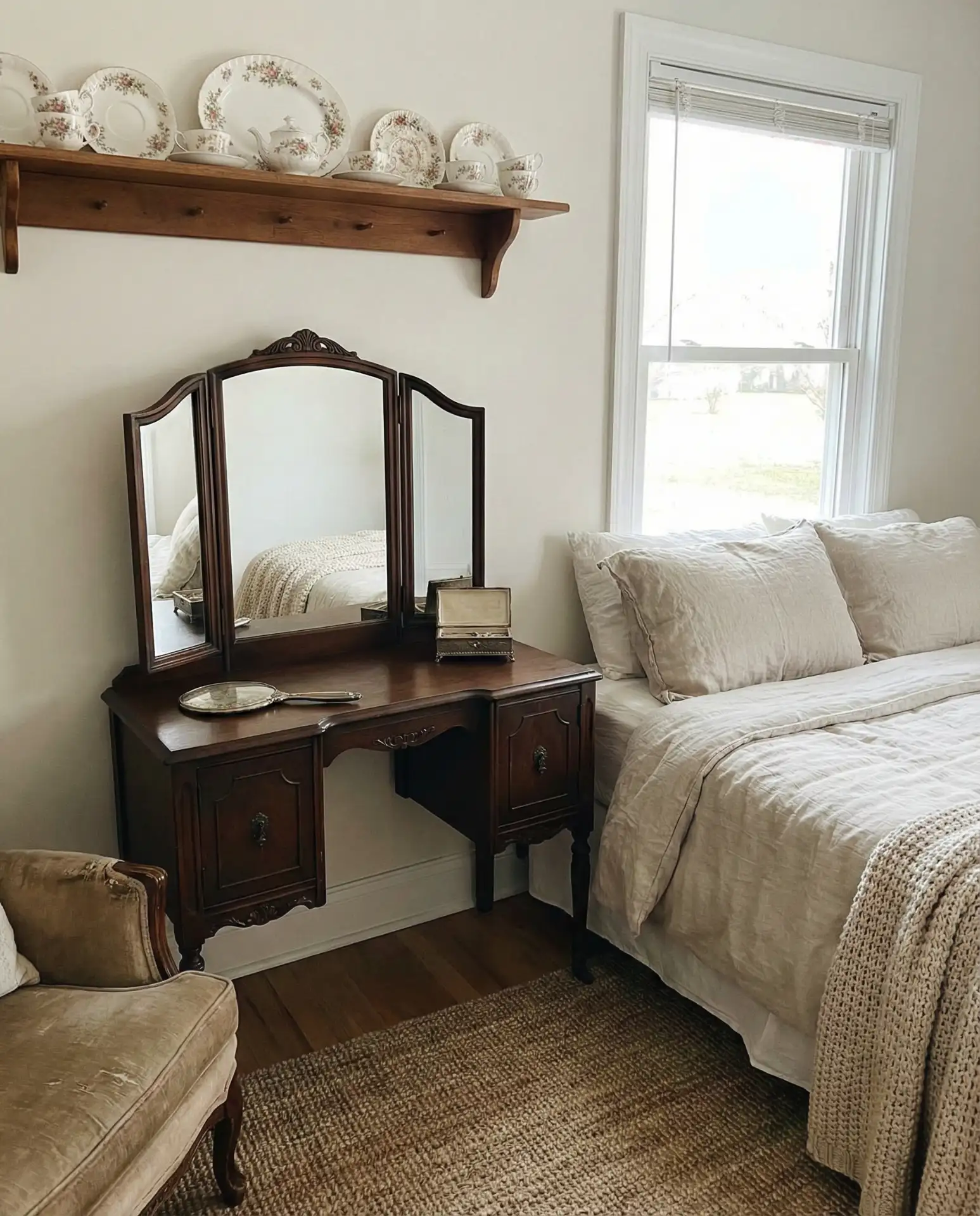 Vintage Bedroom Inspo from Heirloom Pieces 1