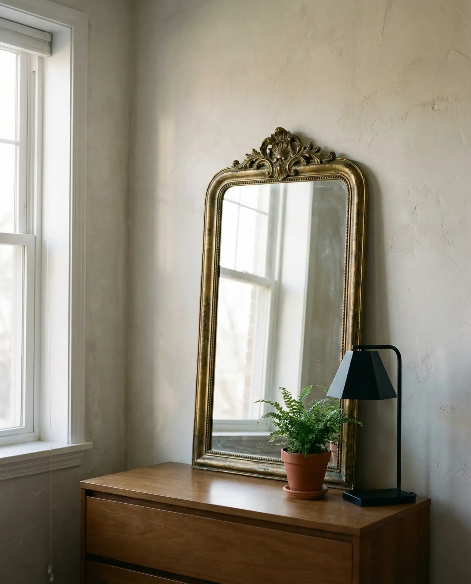 Vintage Finds as Statement Pieces 2