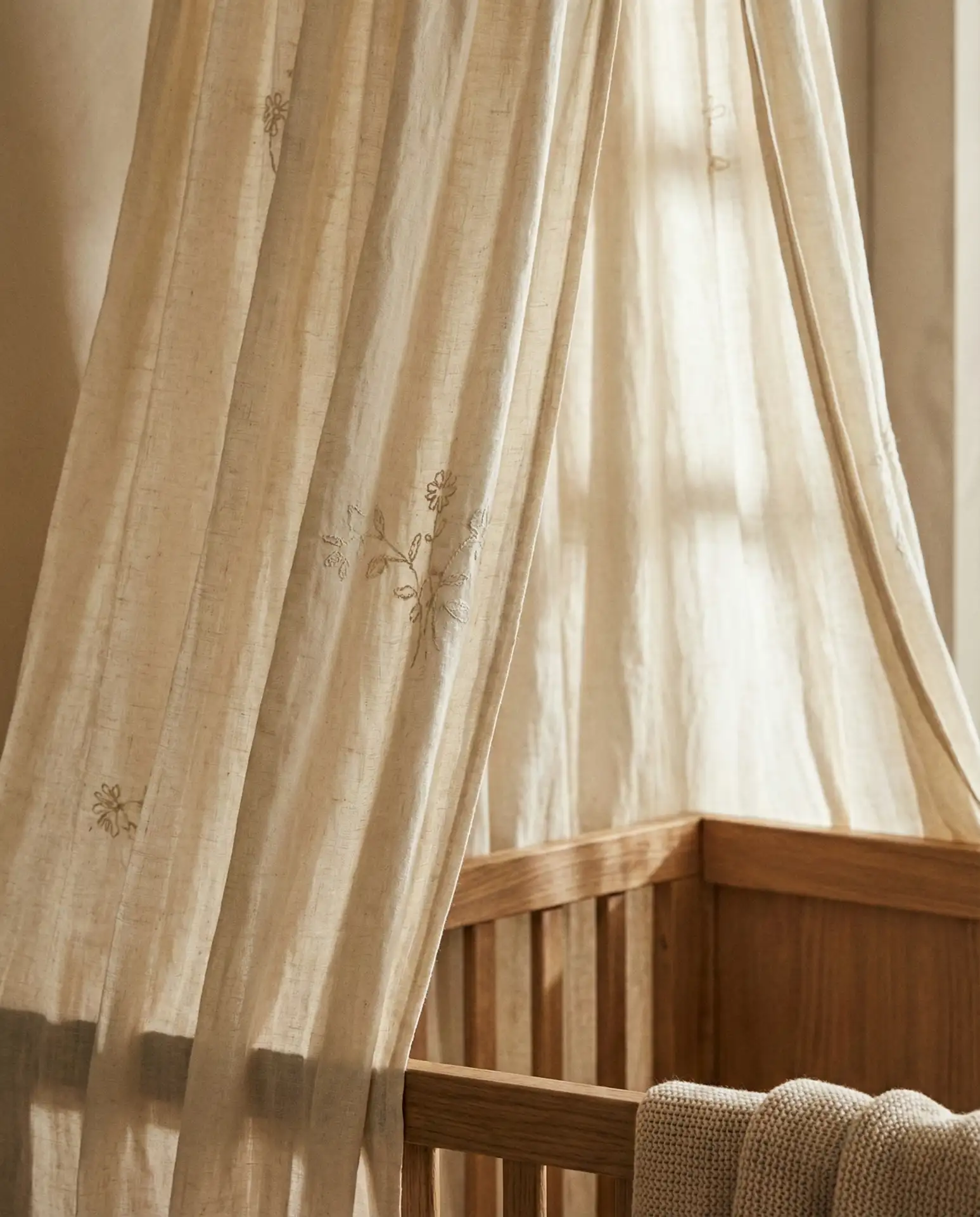 Vintage Linen Canopy with Embroidered Details 1