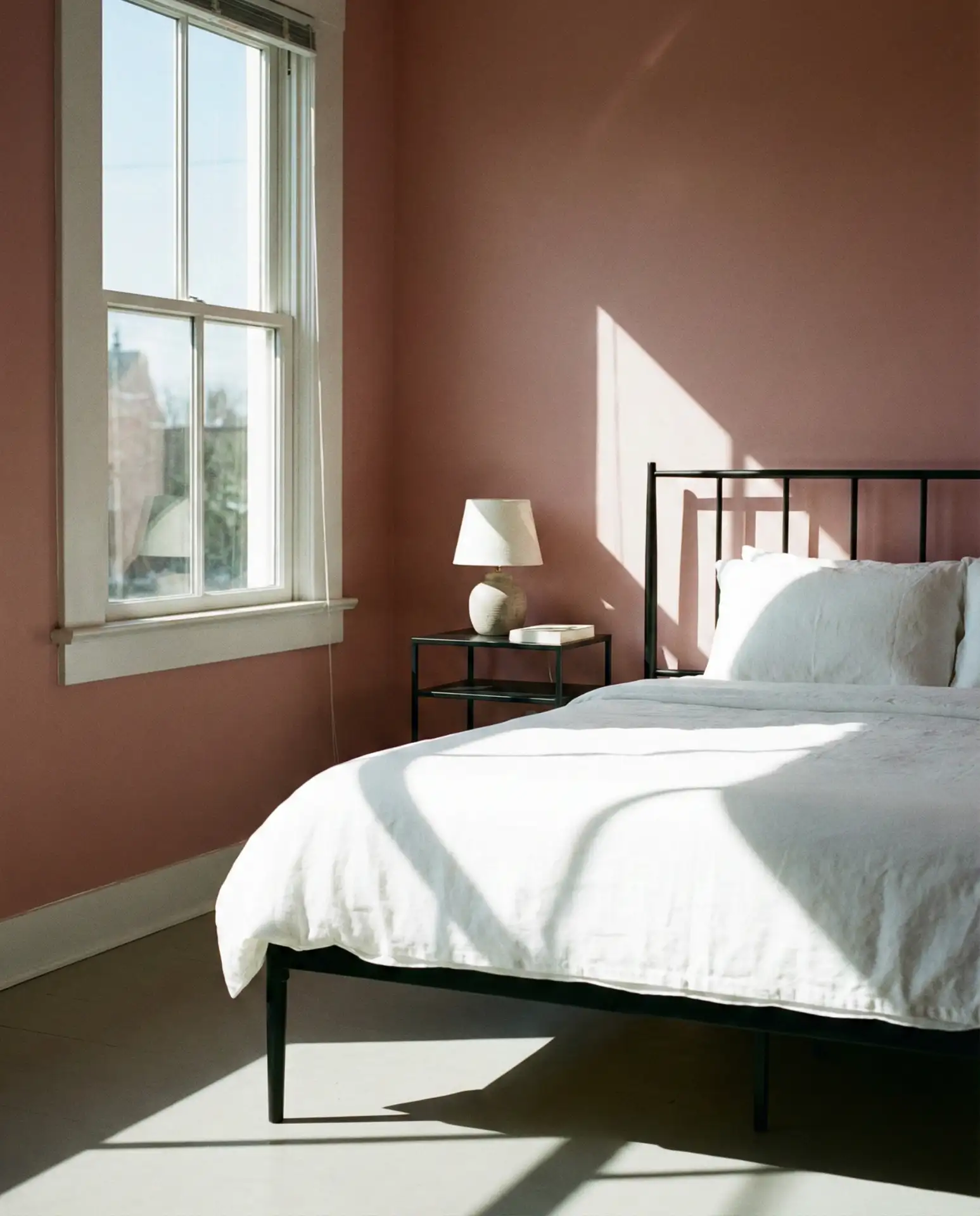 Black and Pink Modern Contrast Bedroom 1
