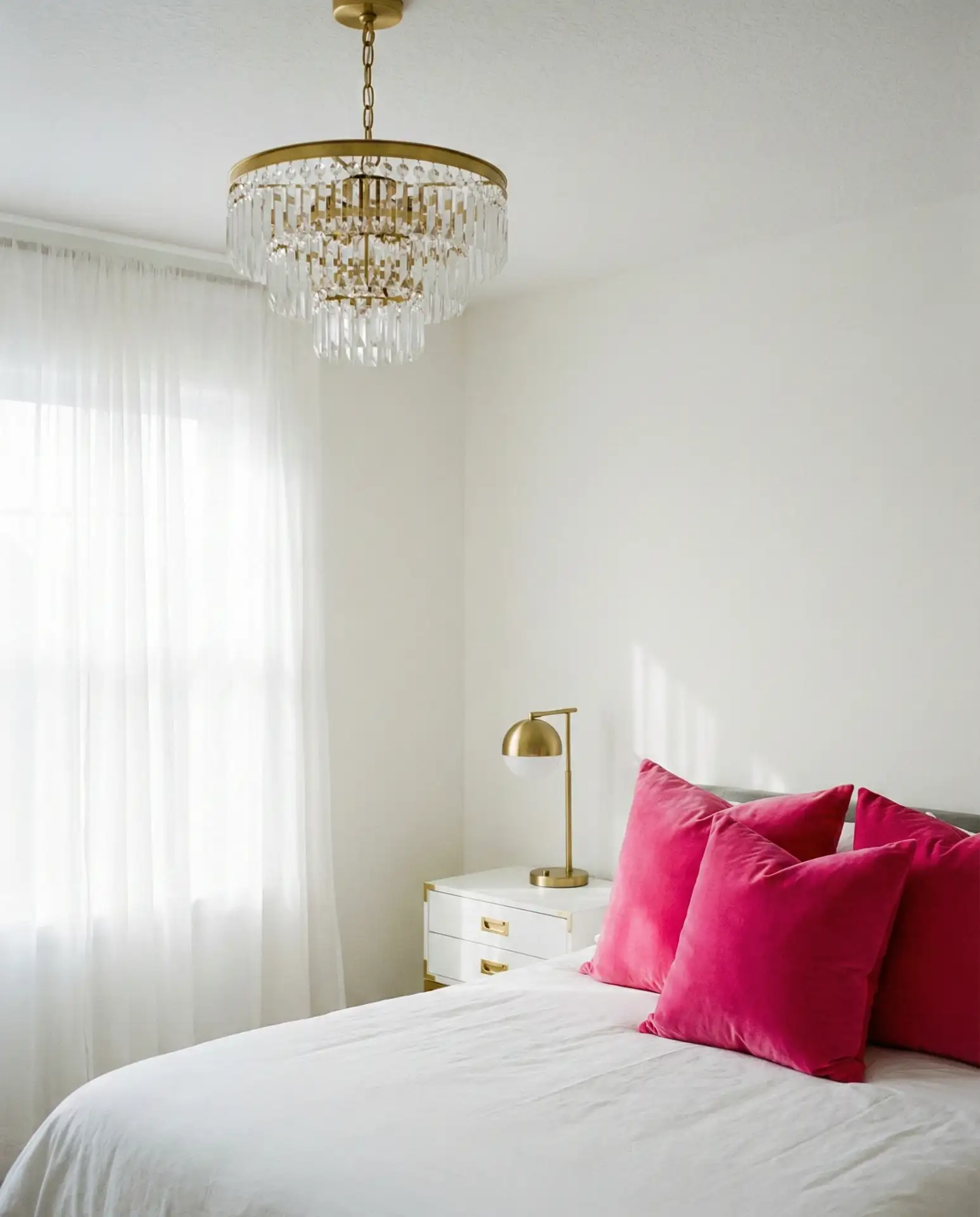 Hot Pink and Gold Glam Bedroom 2