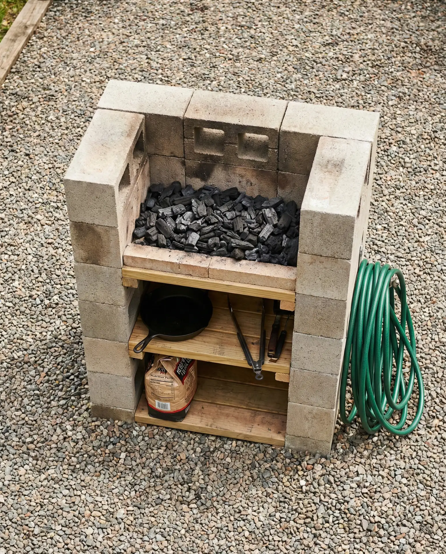 Inexpensive Concrete Block Grill 1