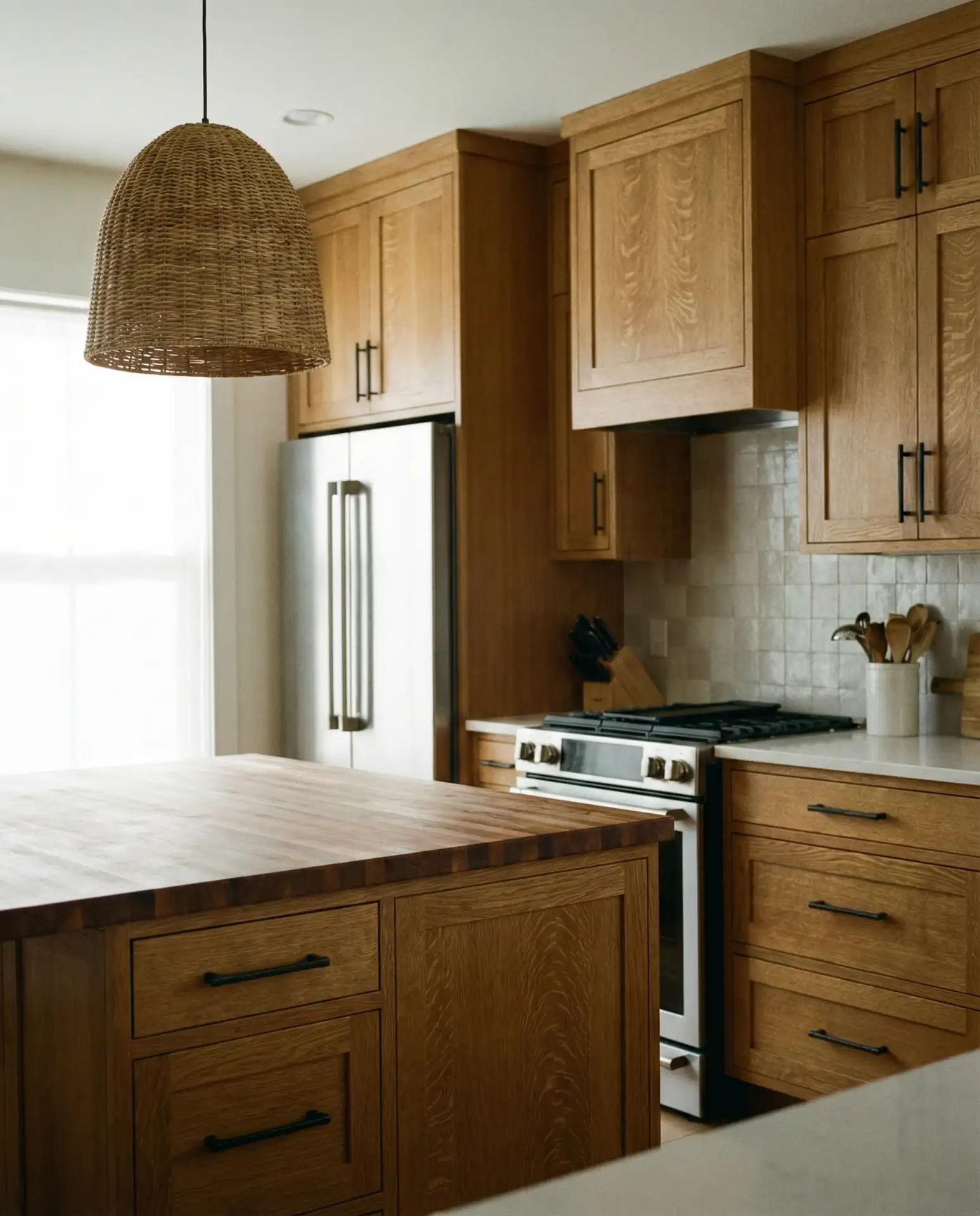 Quarter Sawn White Oak for Timeless Texture 2