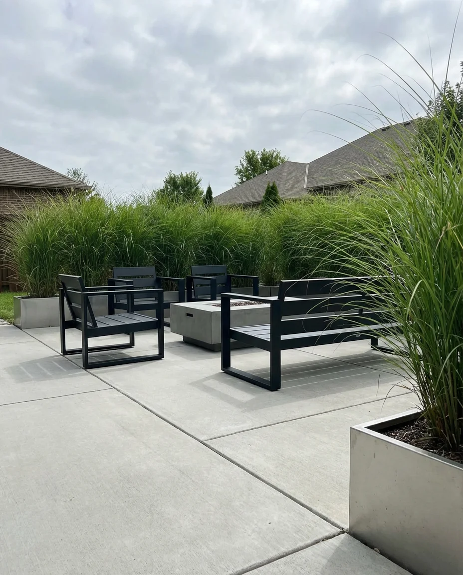 Modern Concrete and Steel Patio Design 1