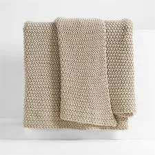Crate & Barrel Chunky Hand-Knit Bed Throw Blanket