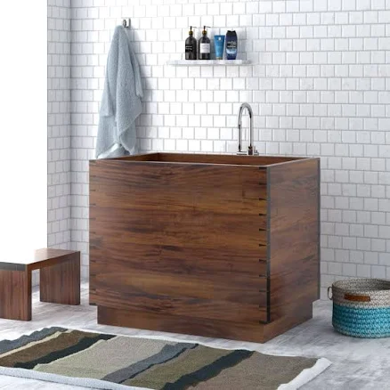 Hurley by Magnus Home Japanese Soaking Bathtub