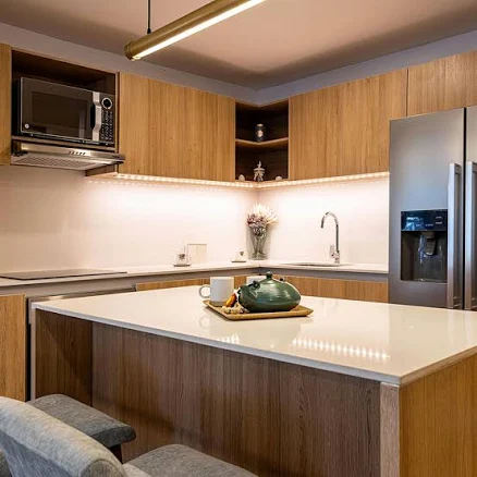 Pure White Quartz Countertop