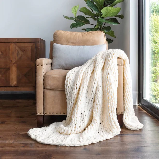 Becky Cameron Chunky Knit Throw Blanket