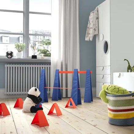 IKEA SKRATTMÅS Obstacle Course