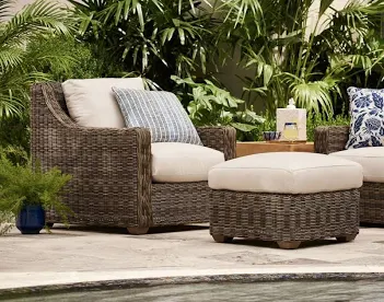 Lane Venture Oasis Collection: Lane Venture Oasis Lounge Chair and Ottoman Set -