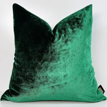 Luxury Emerald Green Velvet Pillow Cover: Decorative Cushion Case