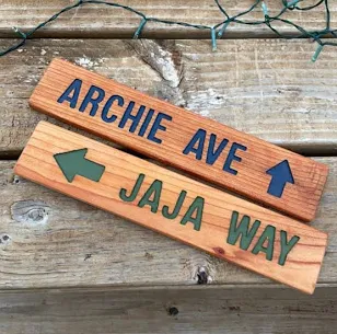 Name Trail Signs, Outdoor Marker, Yard Art, Family Signs, Lawn Decor, Directiona