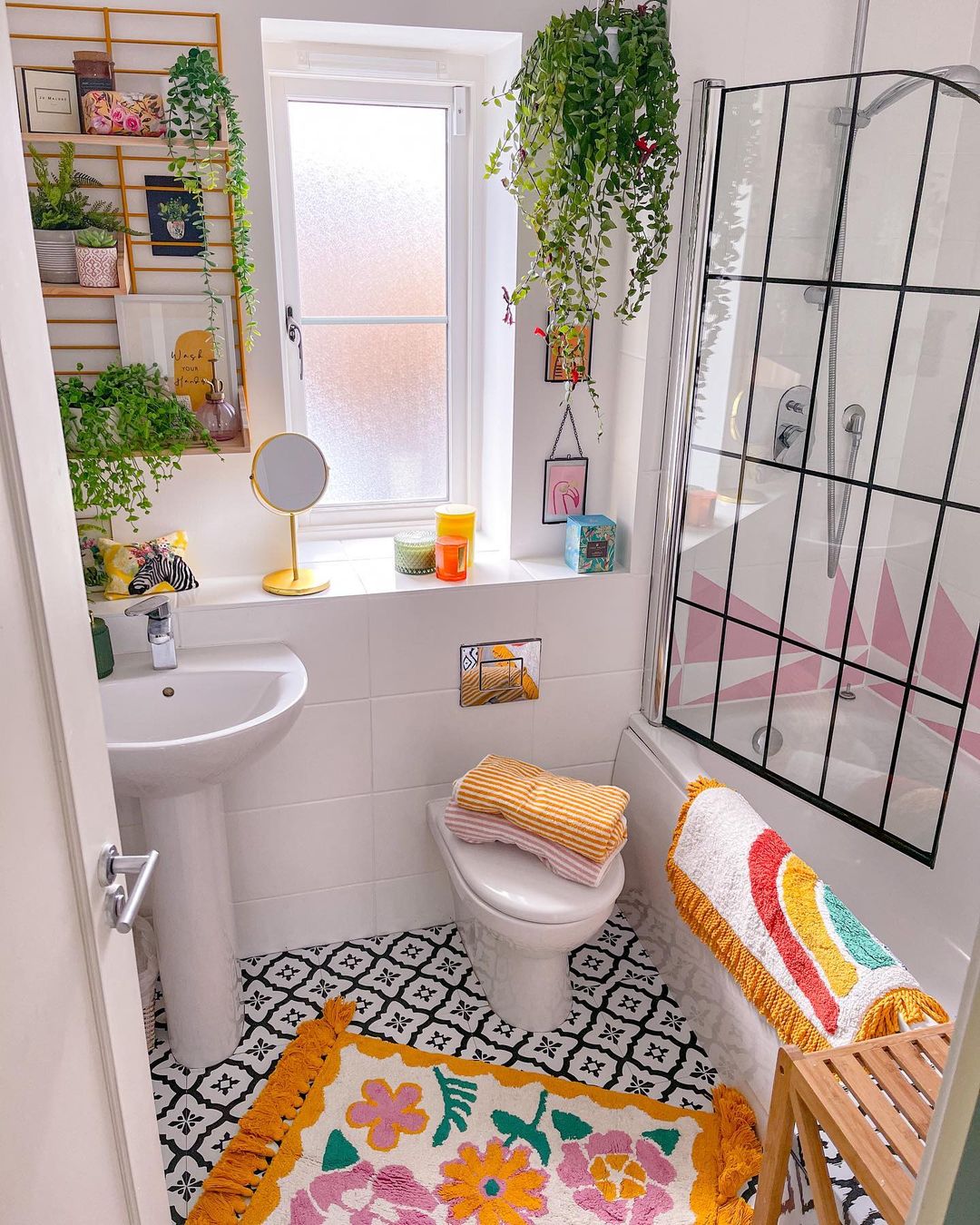 10+ apartment bathroom ideas that are beautiful and useful | Real Homes