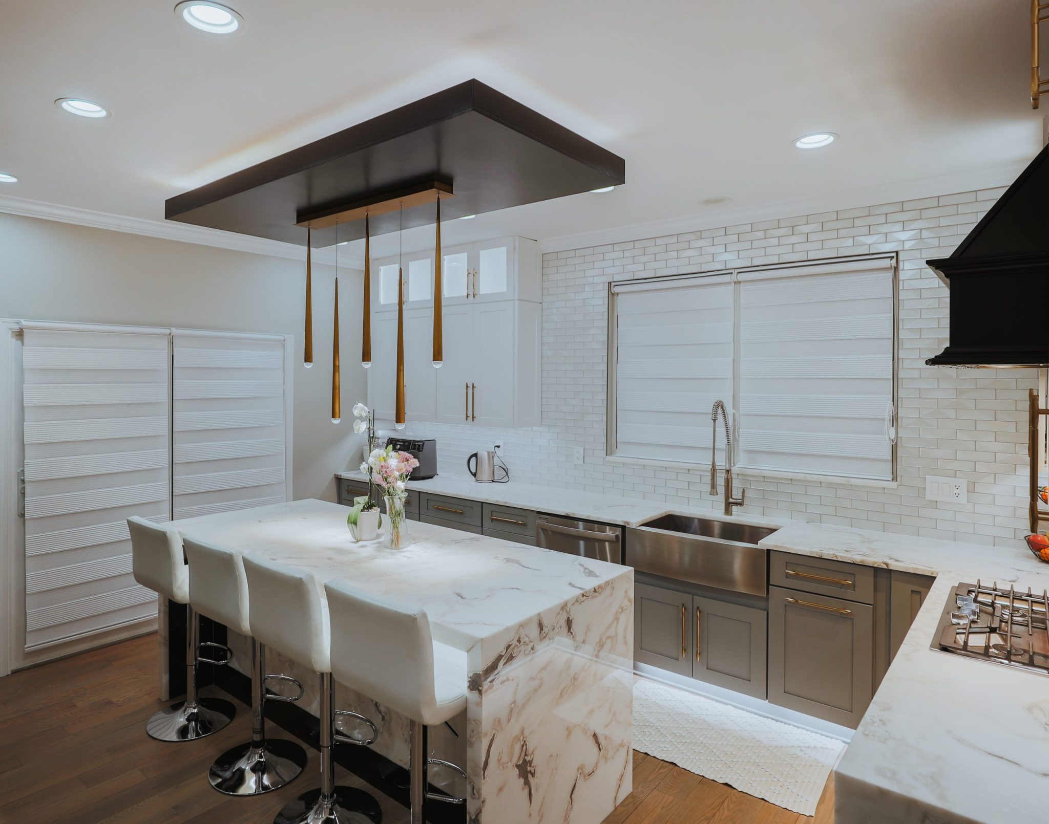 10 Small Kitchen Remodel Ideas to Double Your Space in 2026