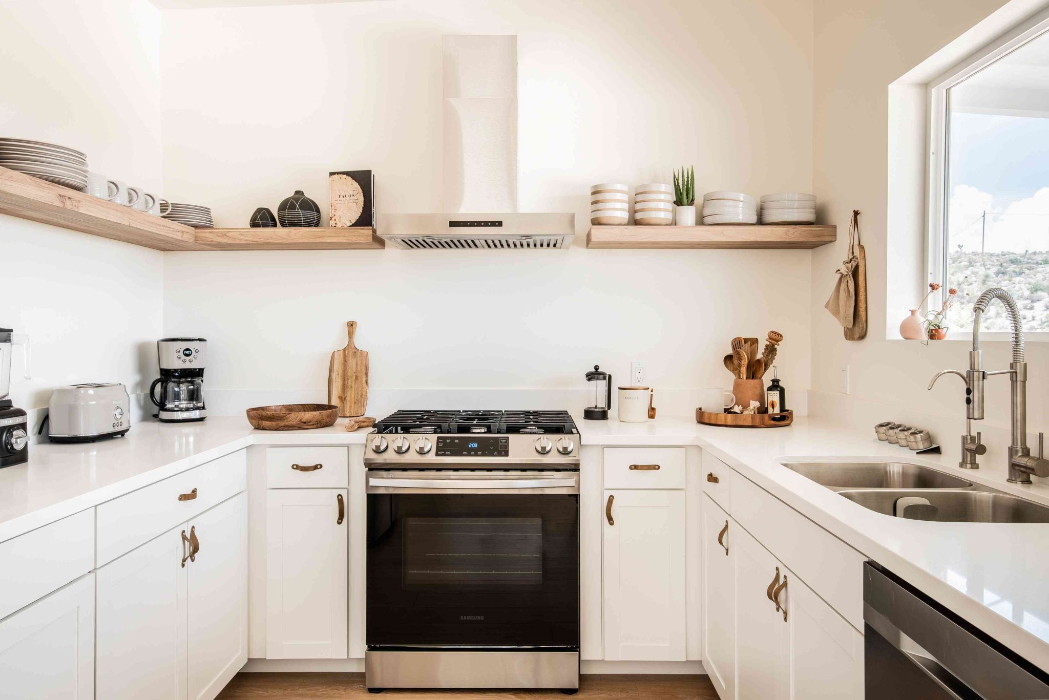 13 Space-Making Hacks for Small Kitchens